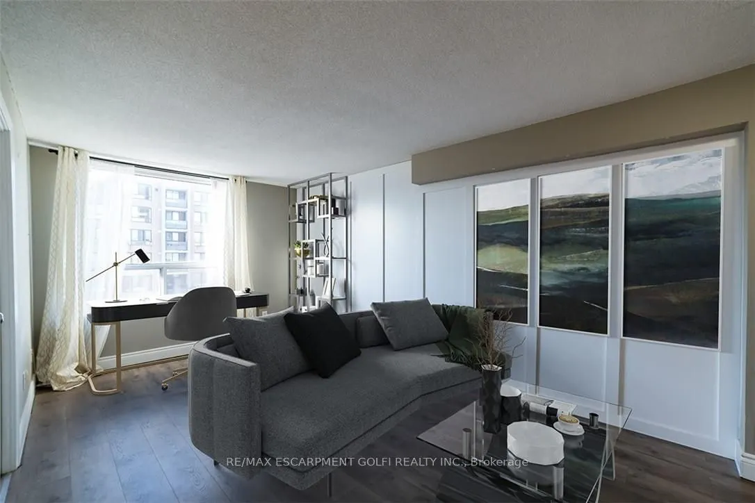 400 York Boulevard, #302
