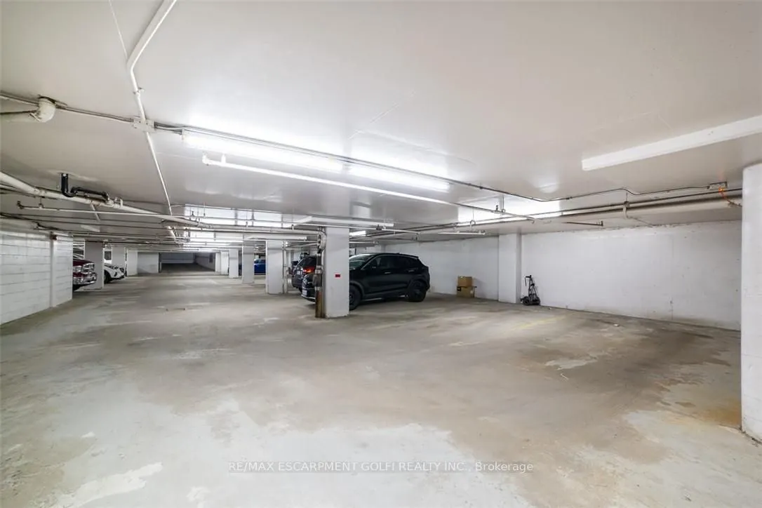 400 York Boulevard, #302