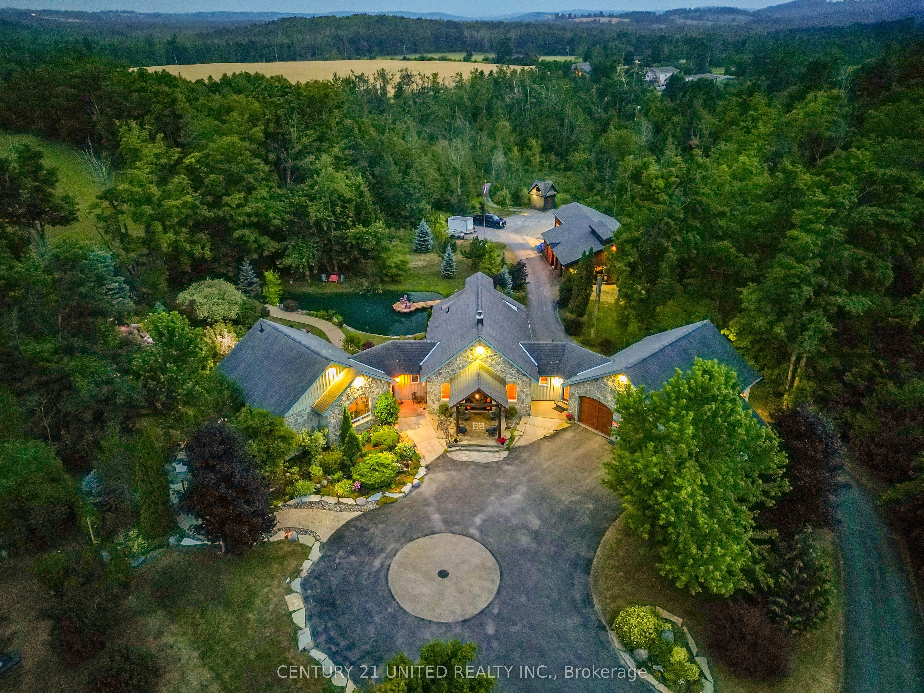 15 Trillium Court