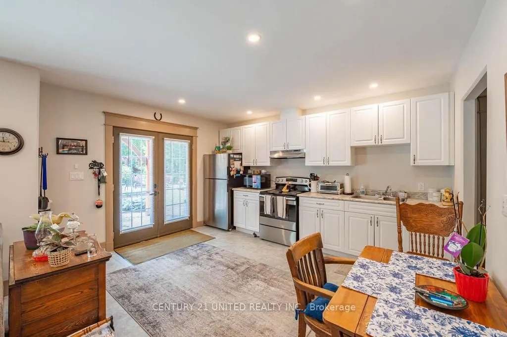 15 Trillium Court
