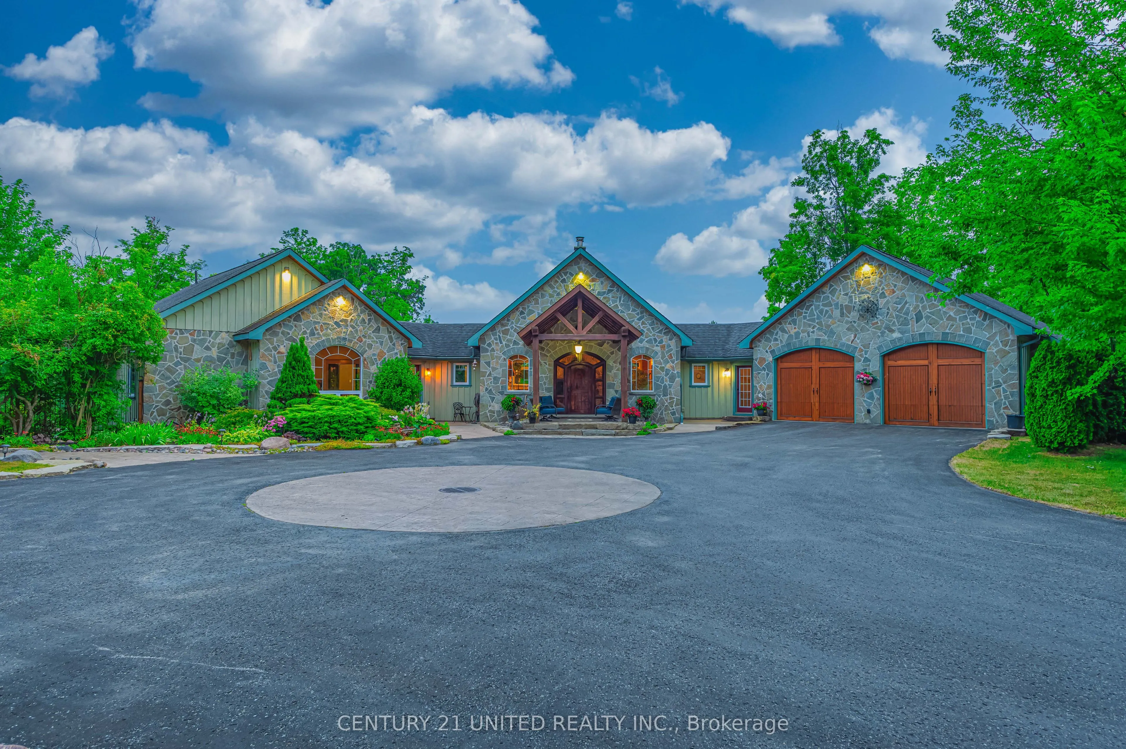 15 Trillium Court