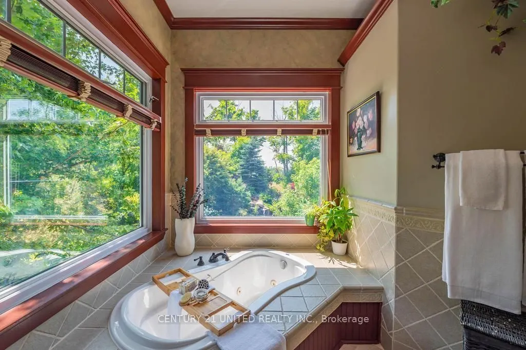 15 Trillium Court