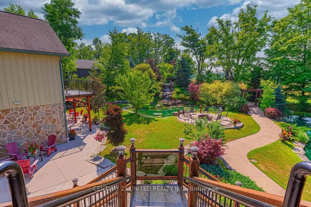 15 Trillium Court