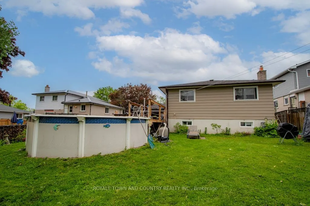 24 Mohawk Drive