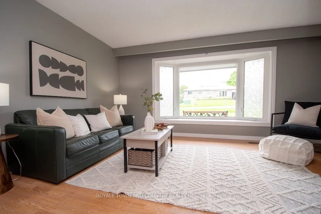 24 Mohawk Drive