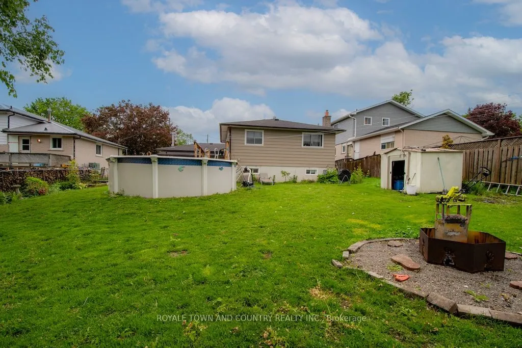 24 Mohawk Drive