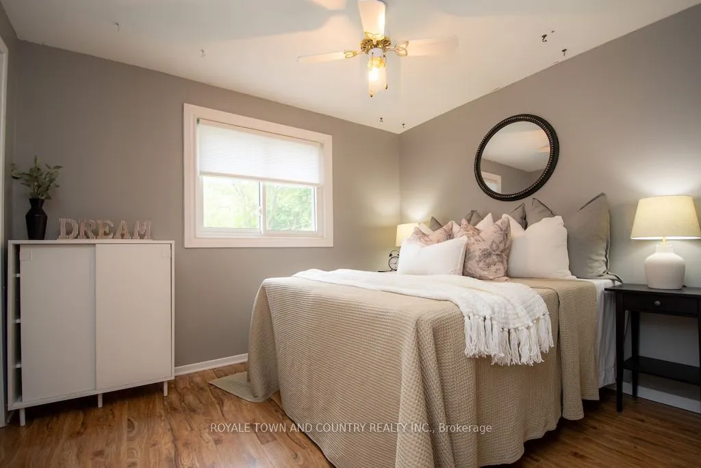 24 Mohawk Drive