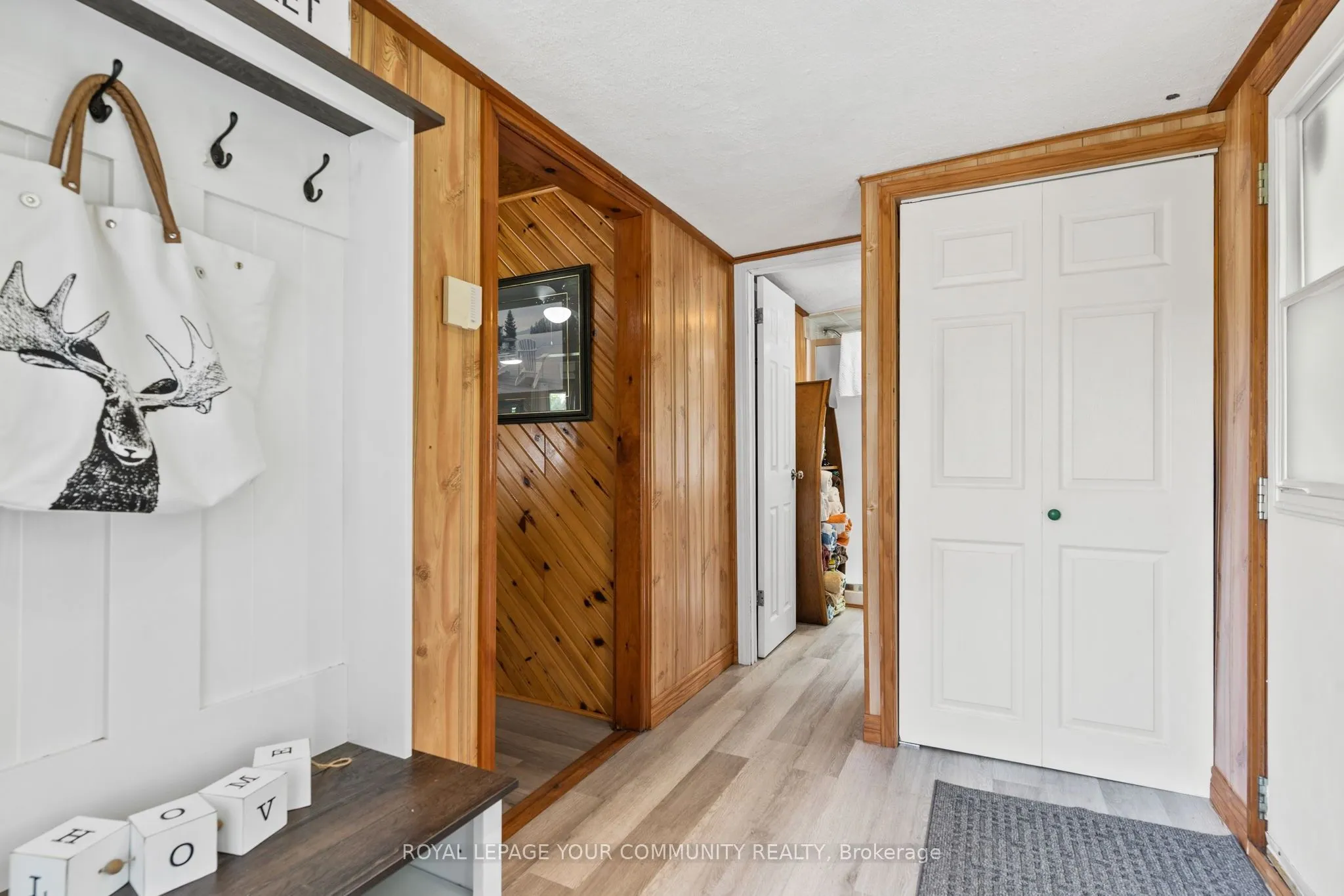 1139 Canuck Trail