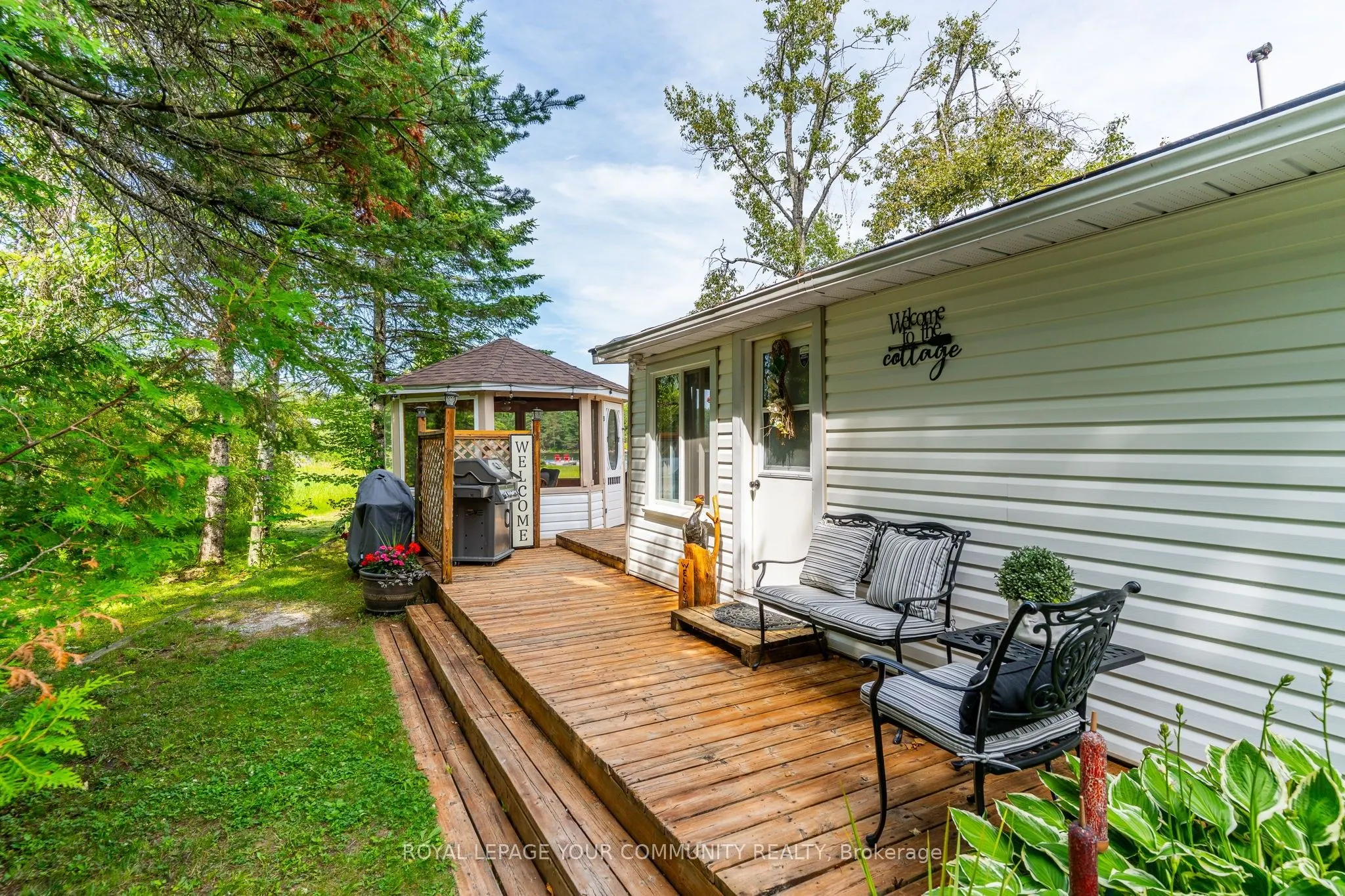 1139 Canuck Trail