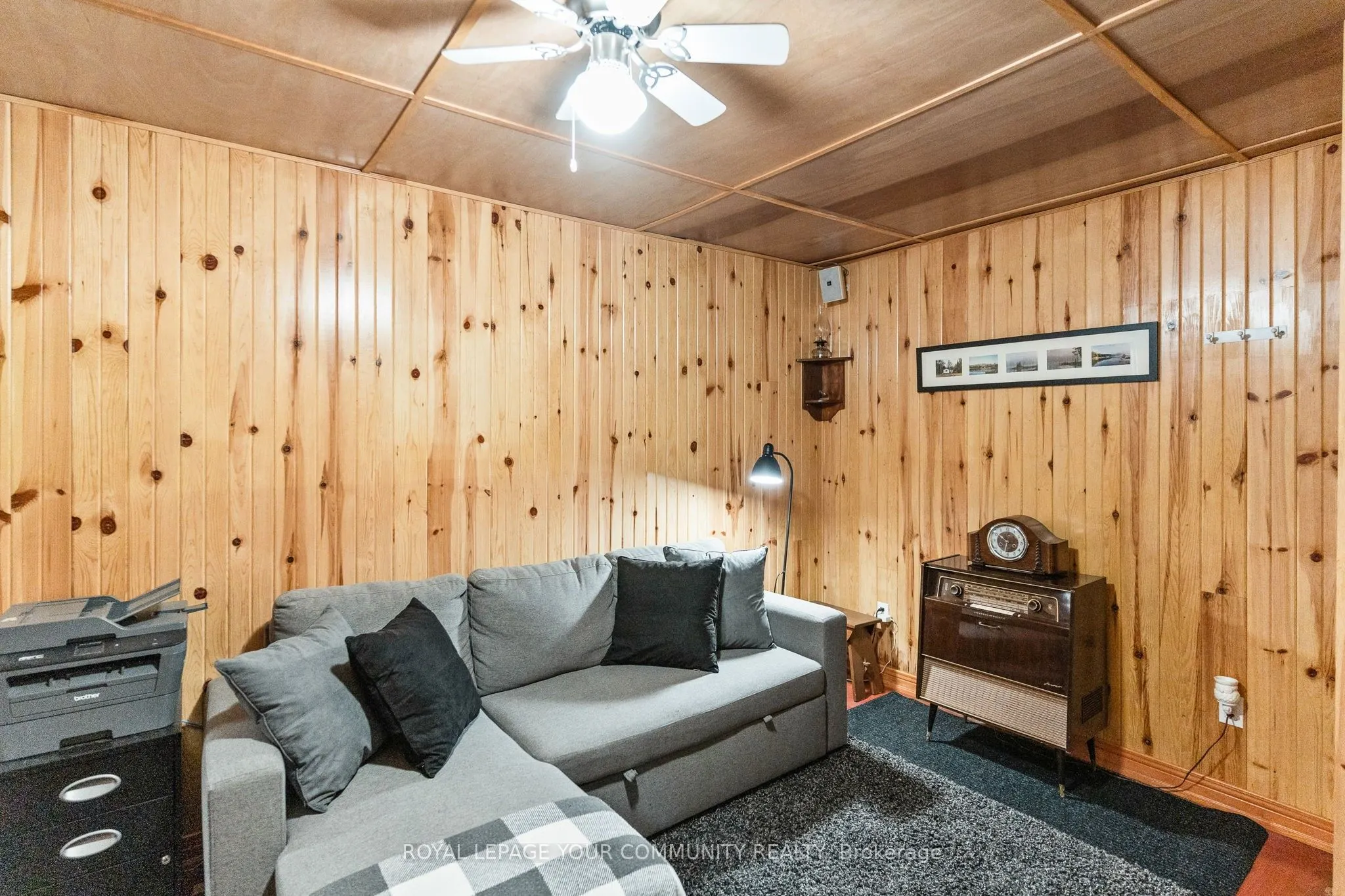1139 Canuck Trail