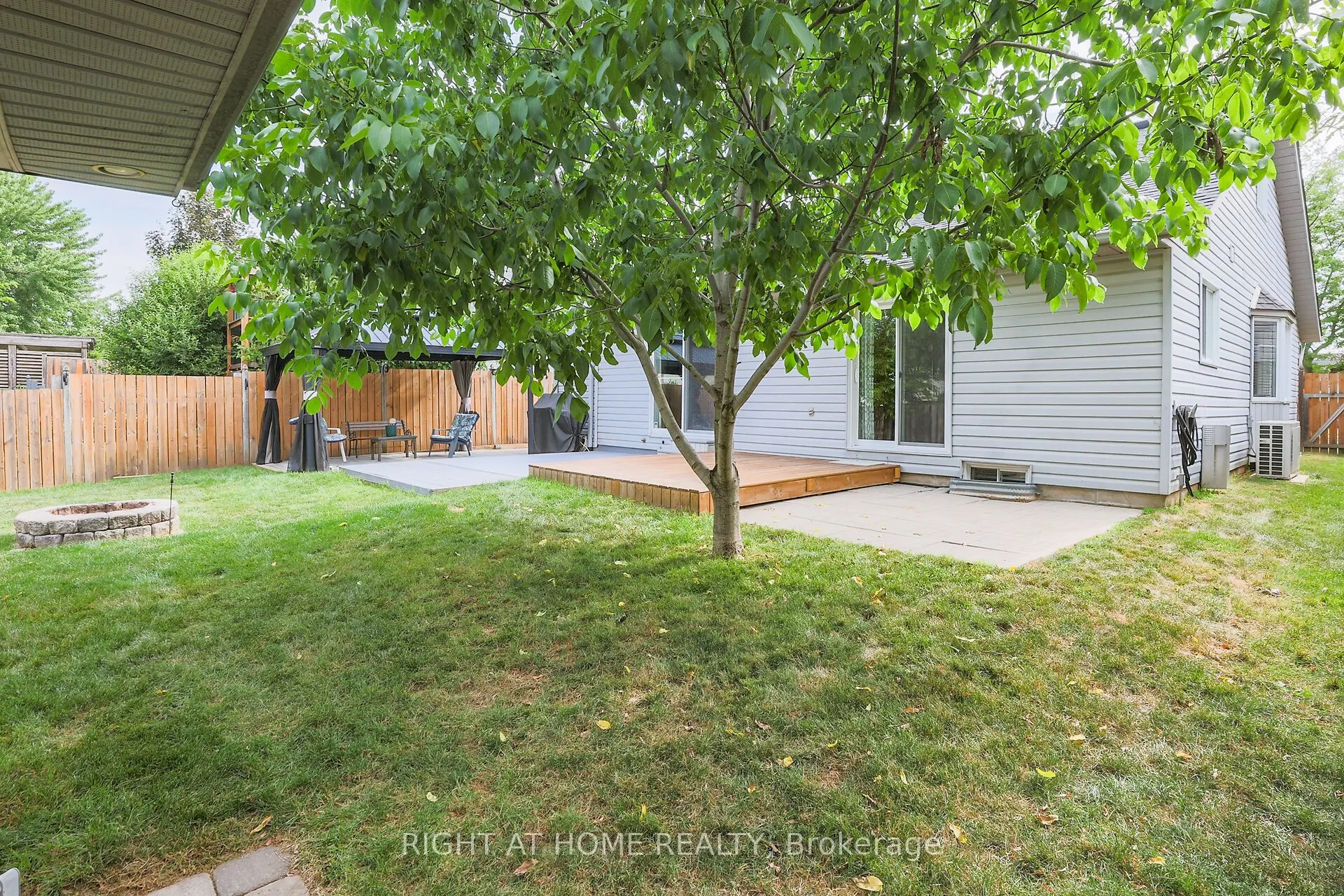 4432 Dennis Avenue