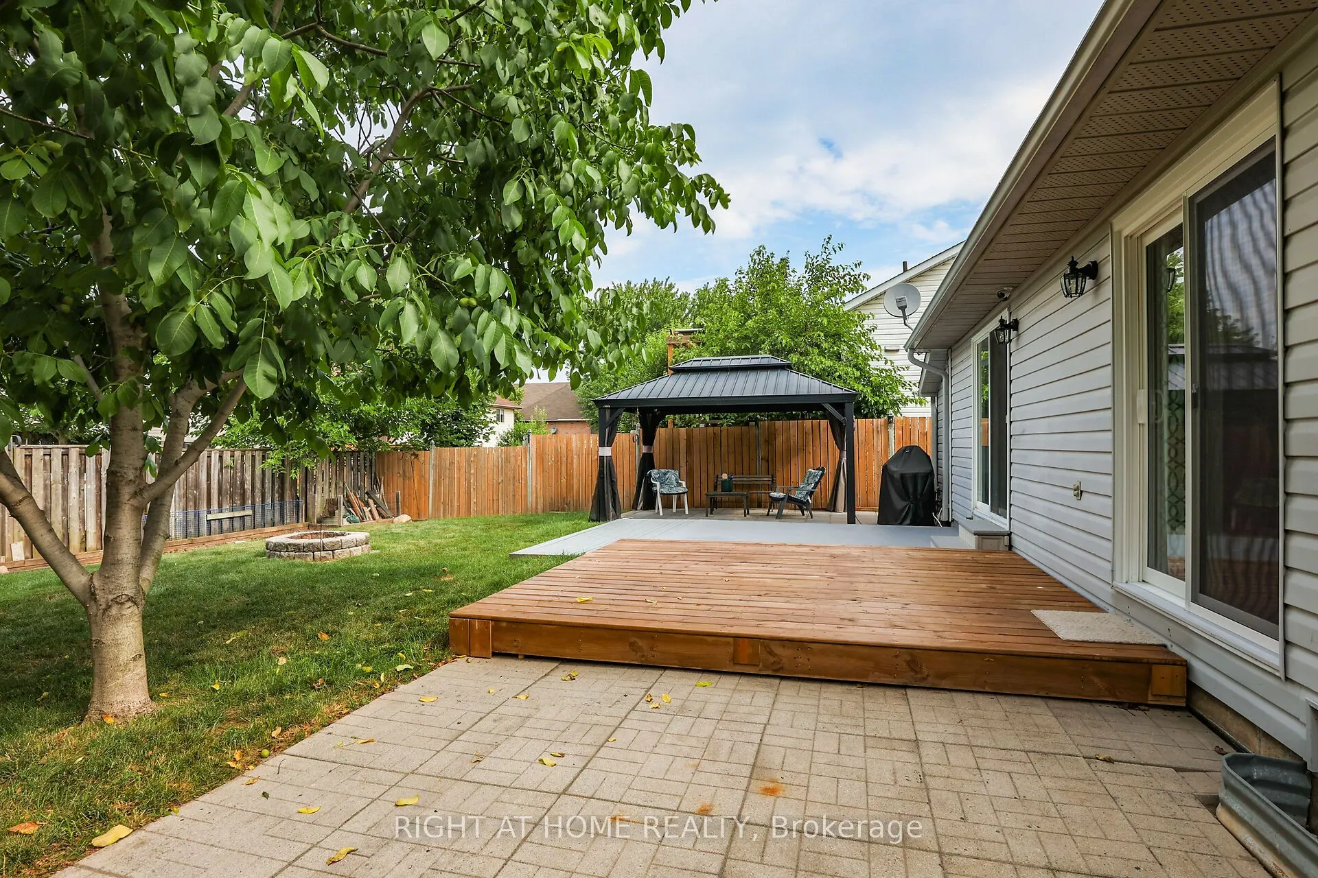 4432 Dennis Avenue