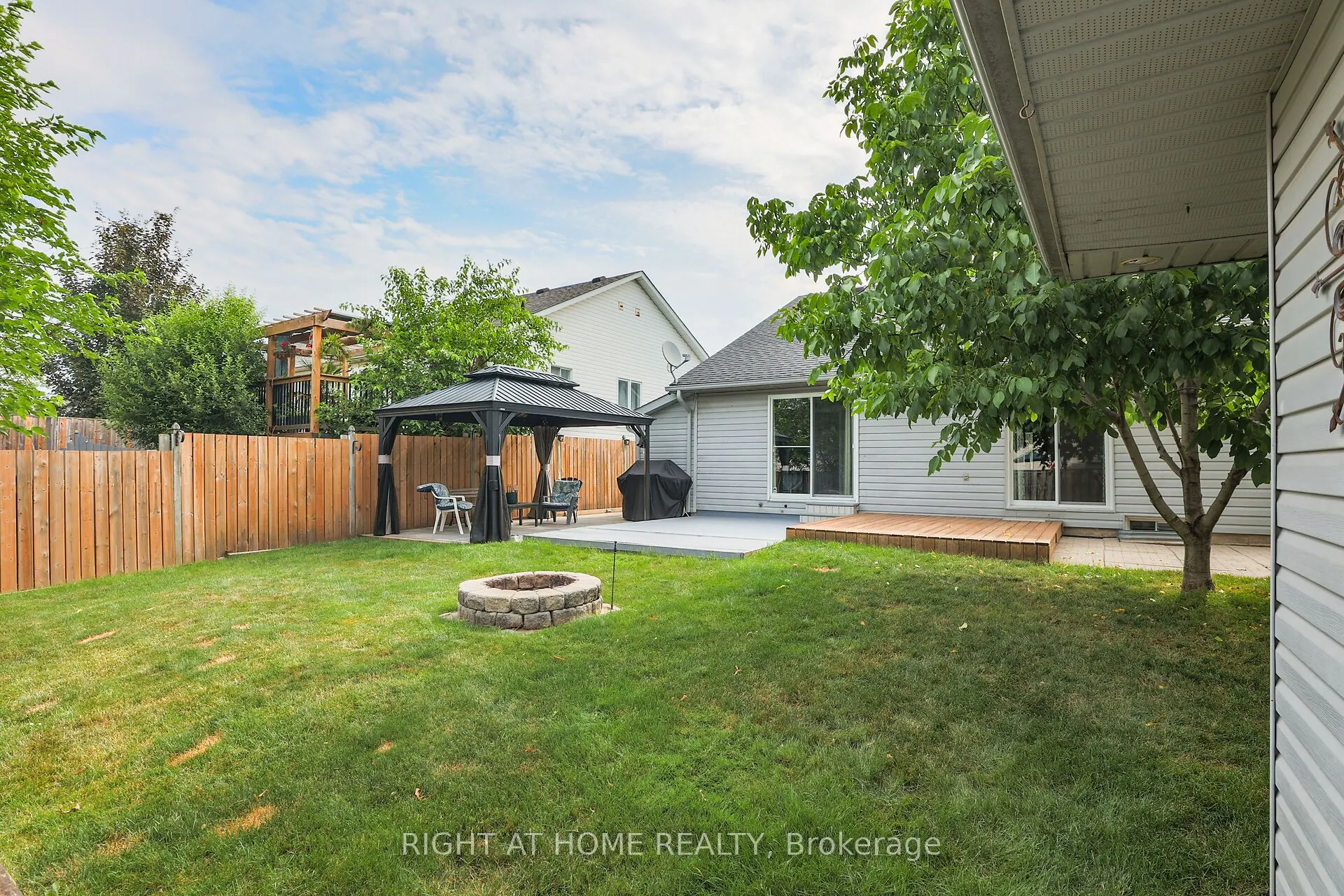4432 Dennis Avenue