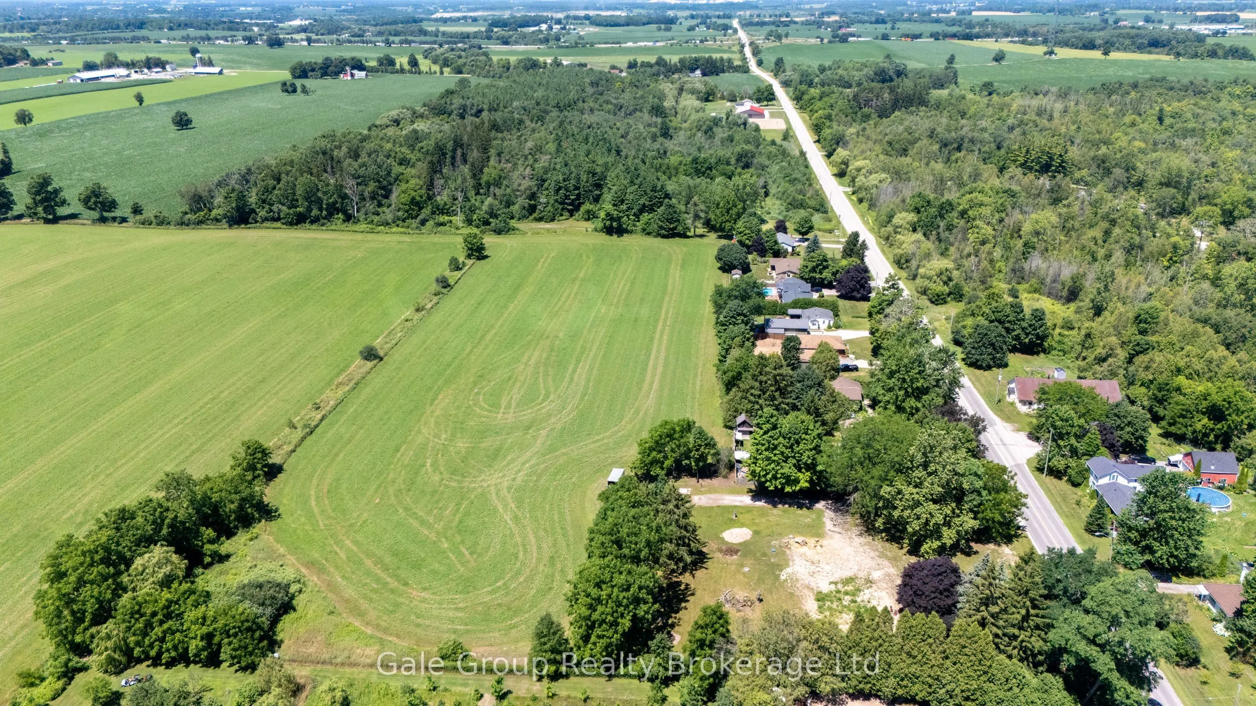 374127 Foldens Line