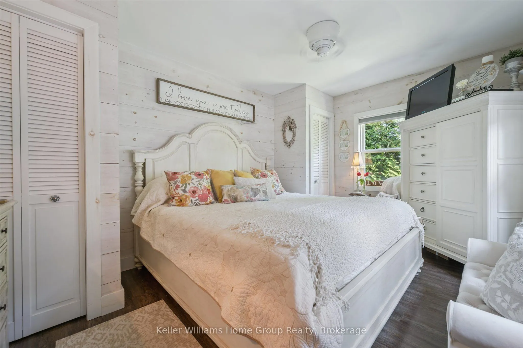 516 Fifth Street N