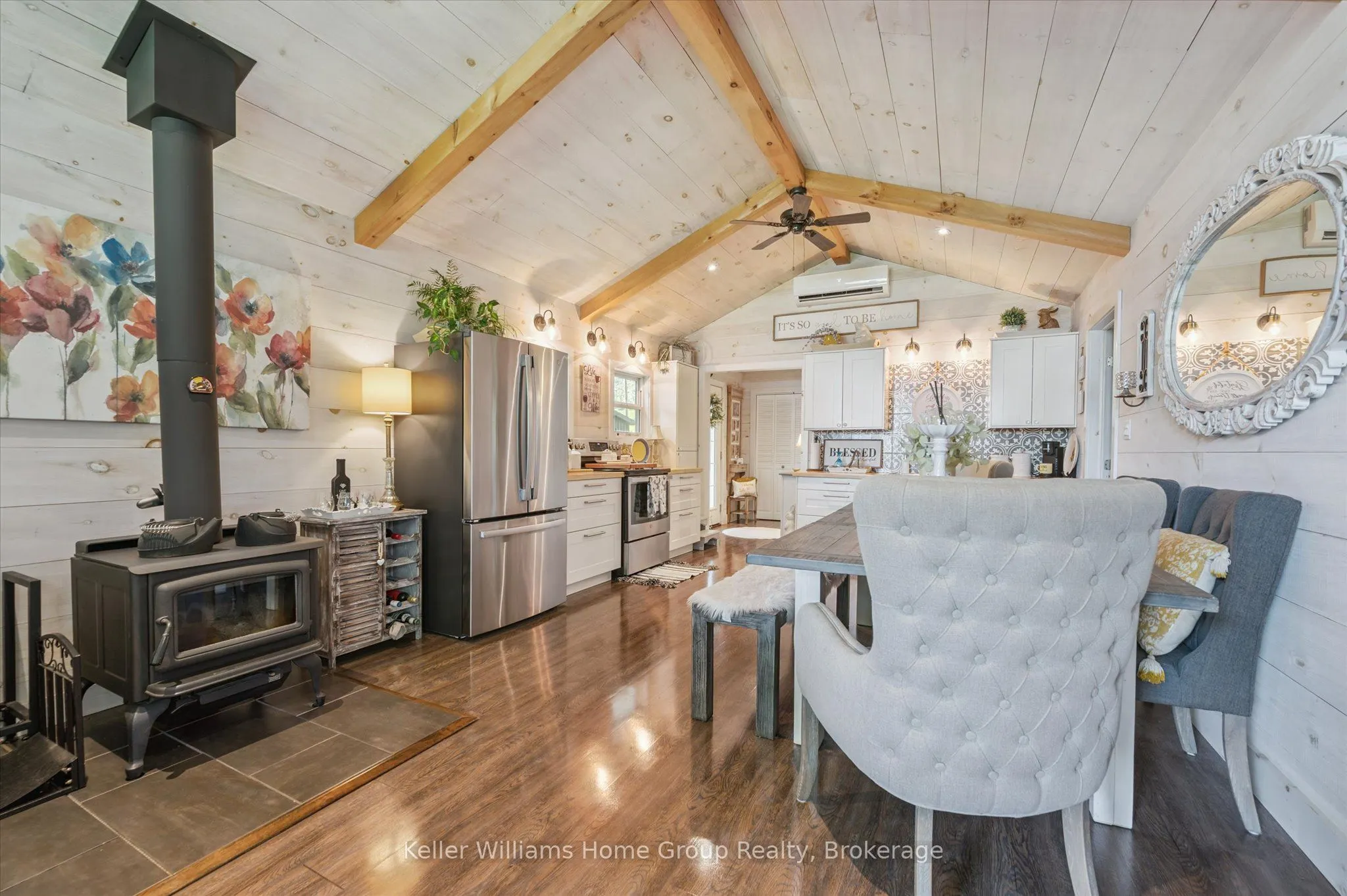 516 Fifth Street N