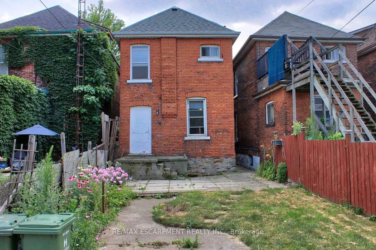 49 Nightingale Street
