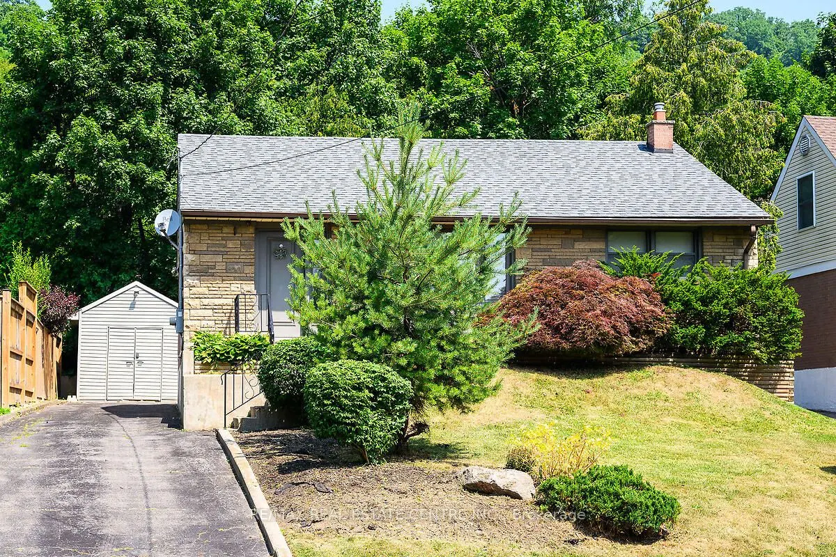 28 Marion Crescent