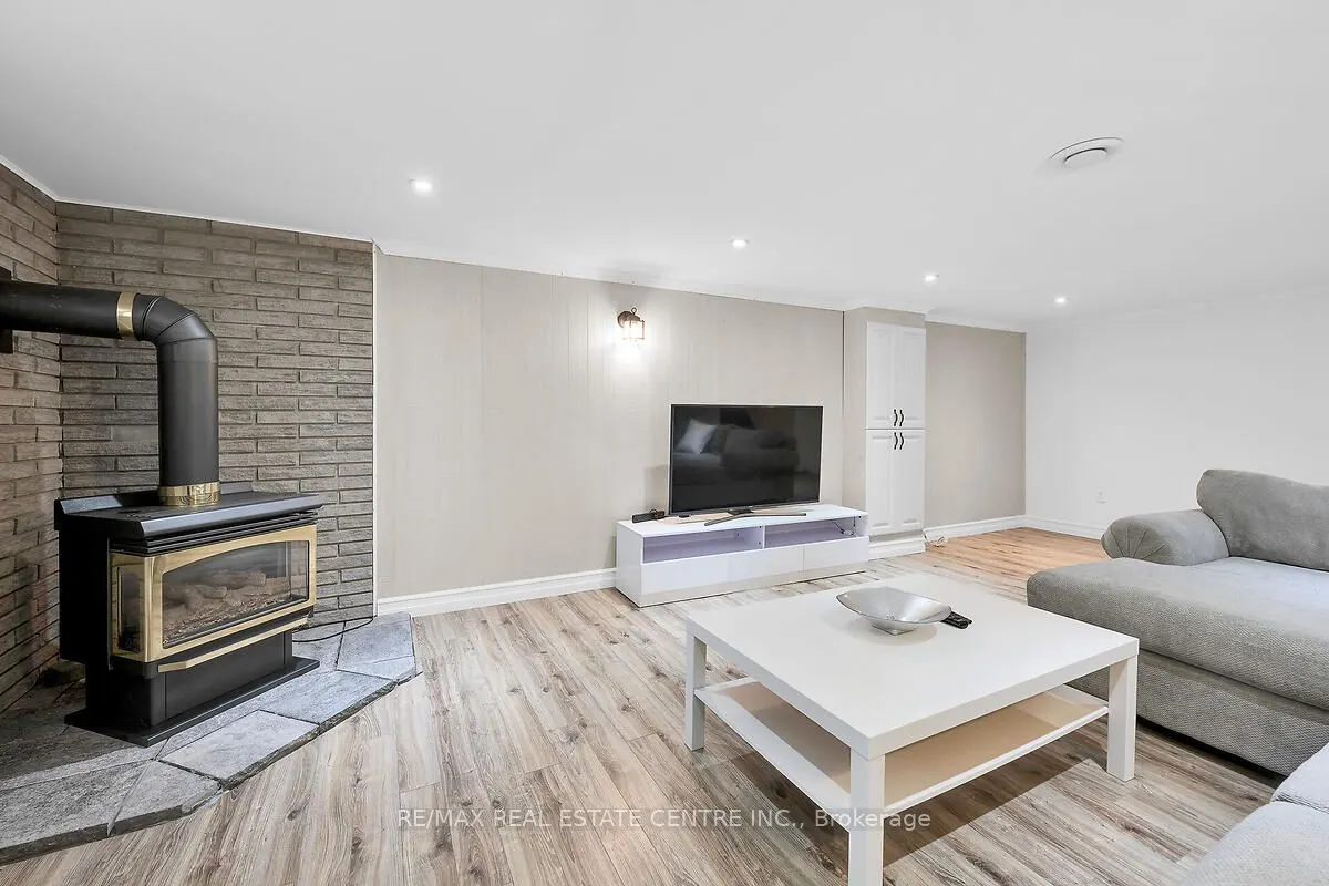 28 Marion Crescent