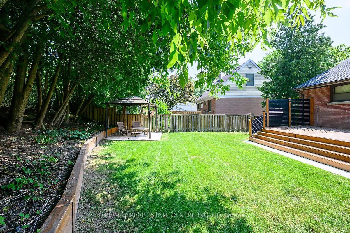 28 Marion Crescent