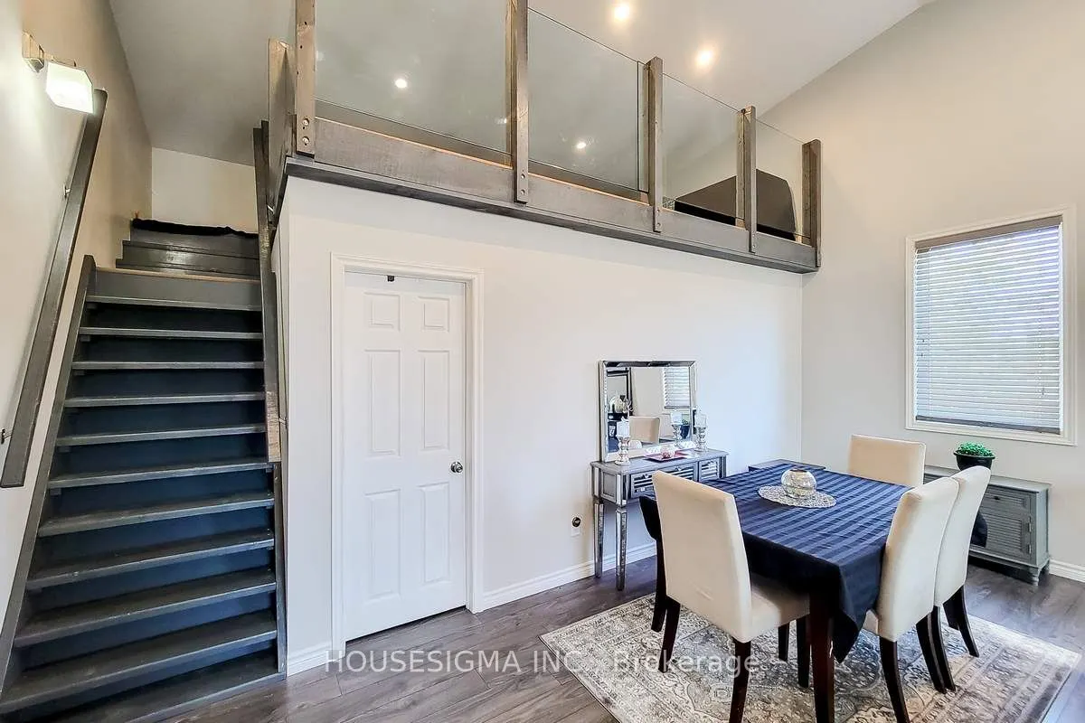 14 Westmoreland Lane