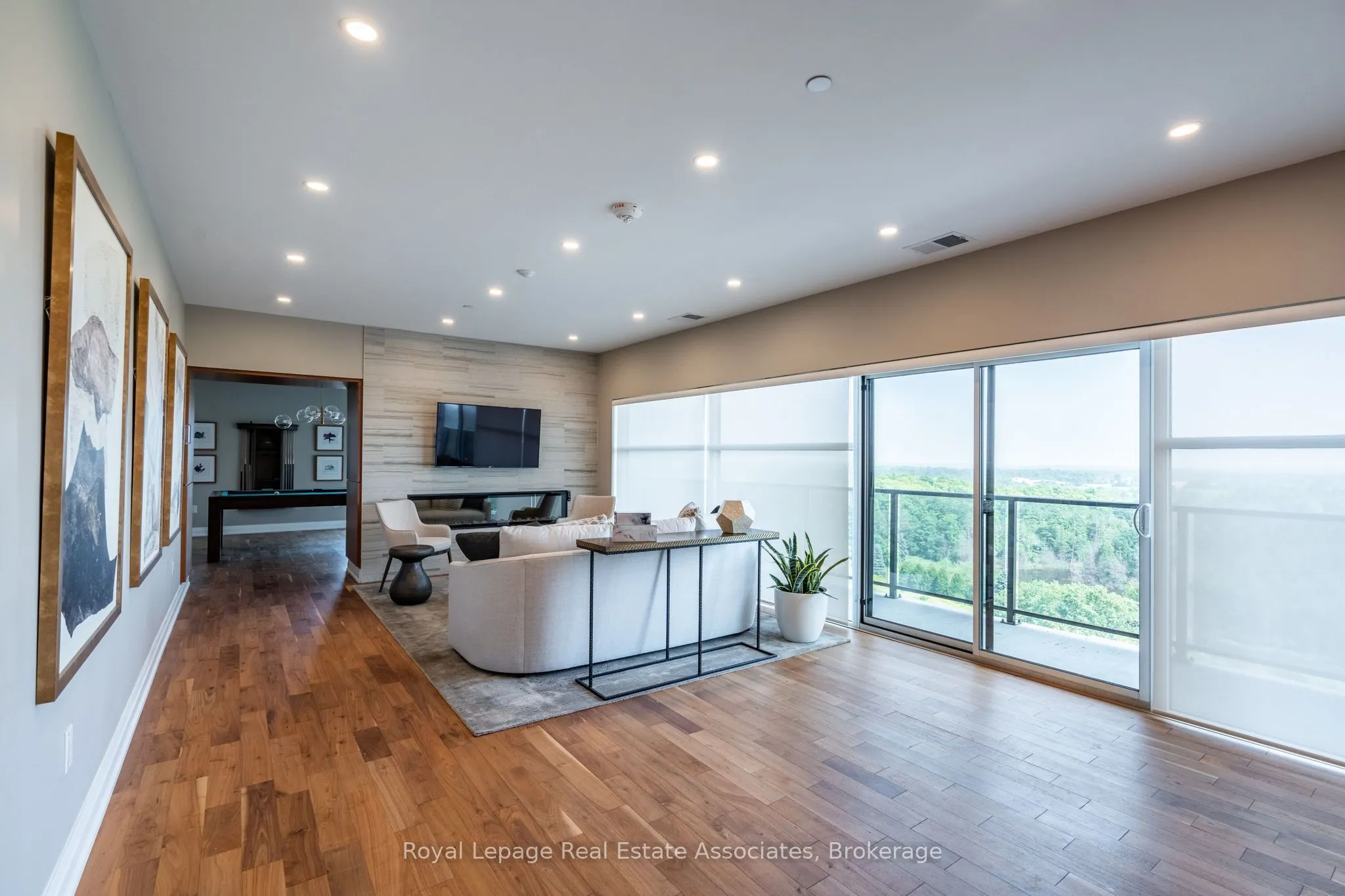 1878 Gordon Street, #814