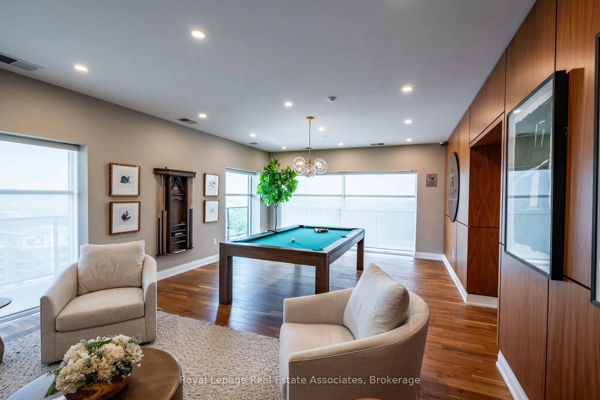 1878 Gordon Street, #814