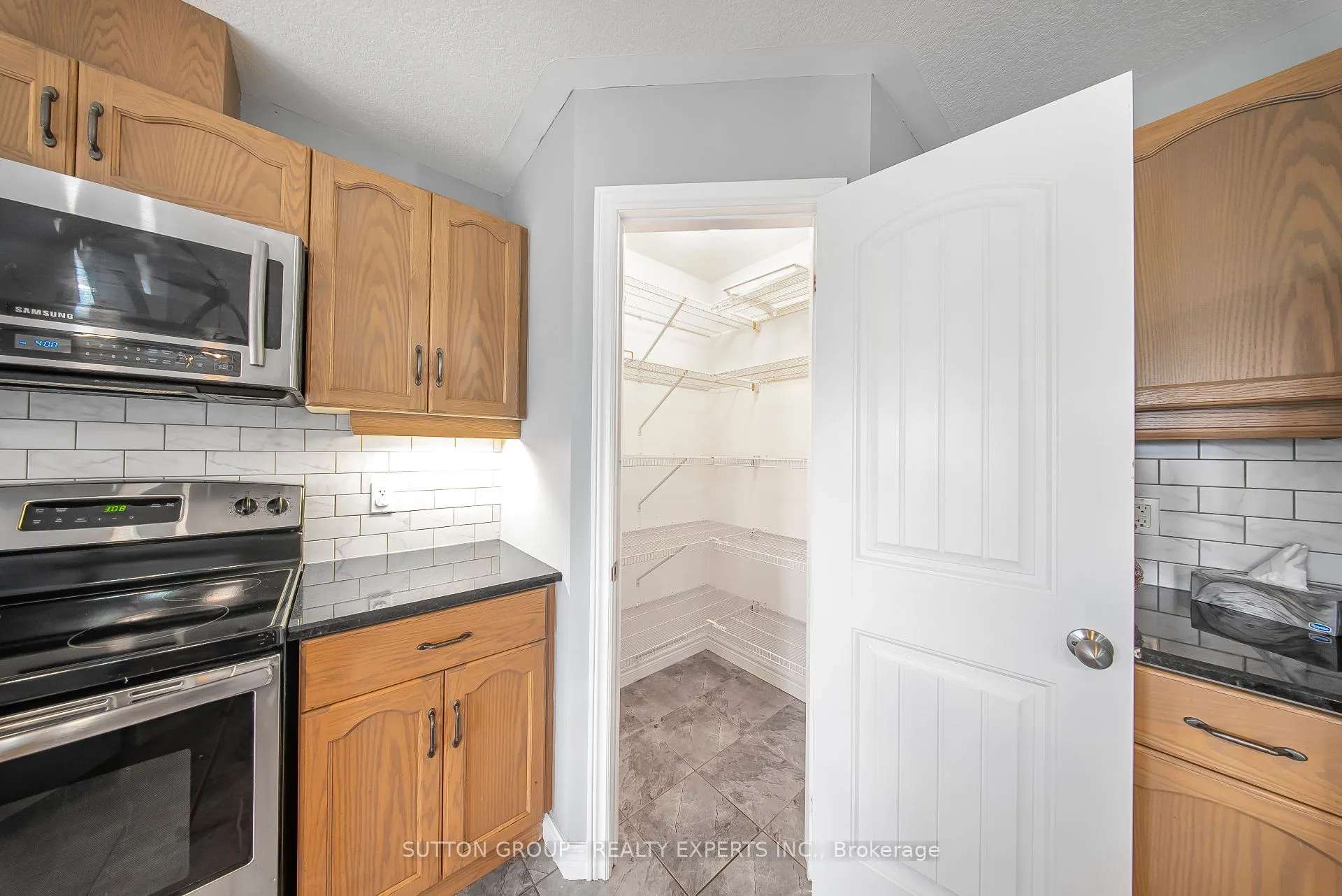 1441 Dunkirk Avenue