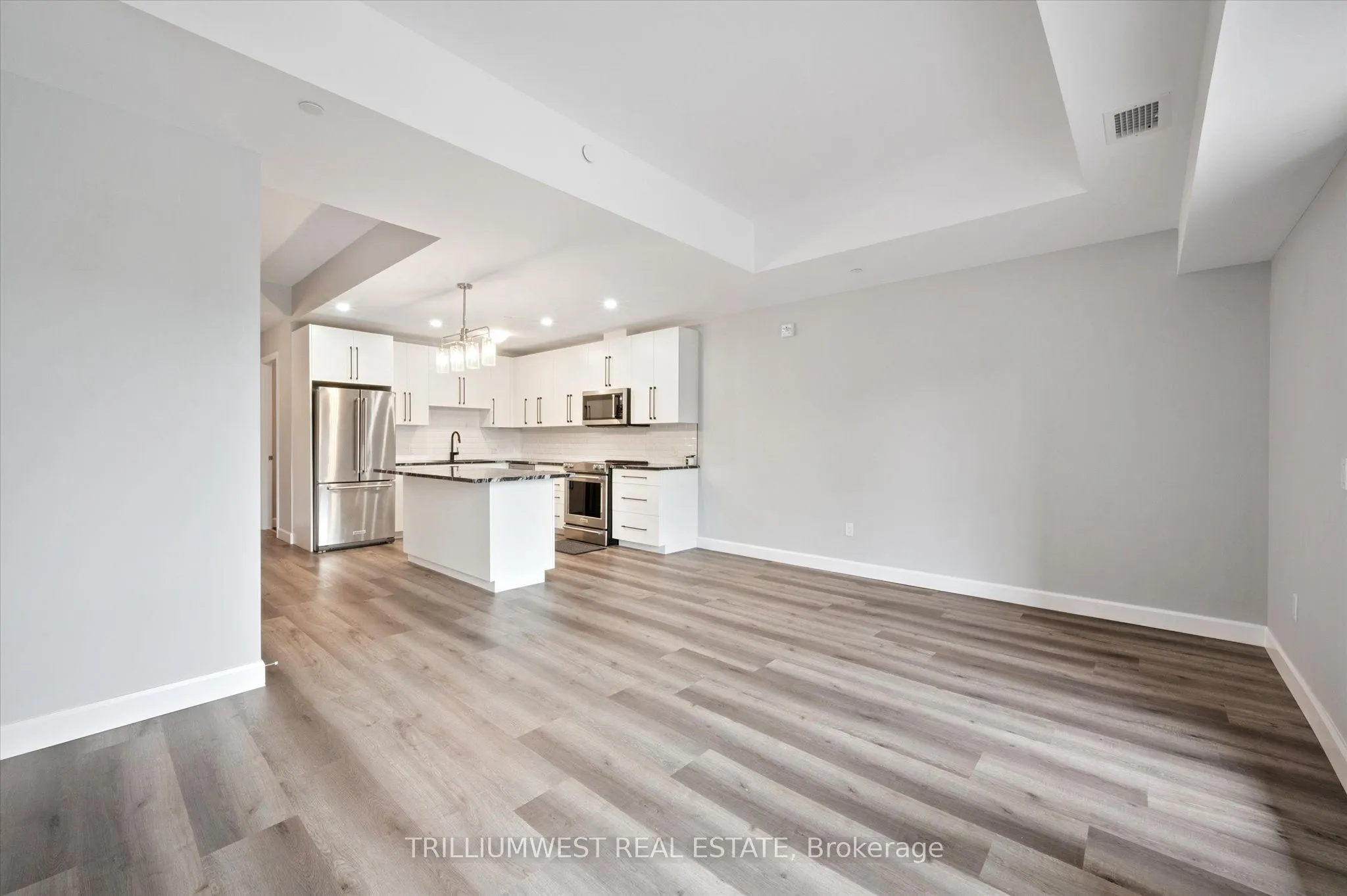 51 David Street, #206