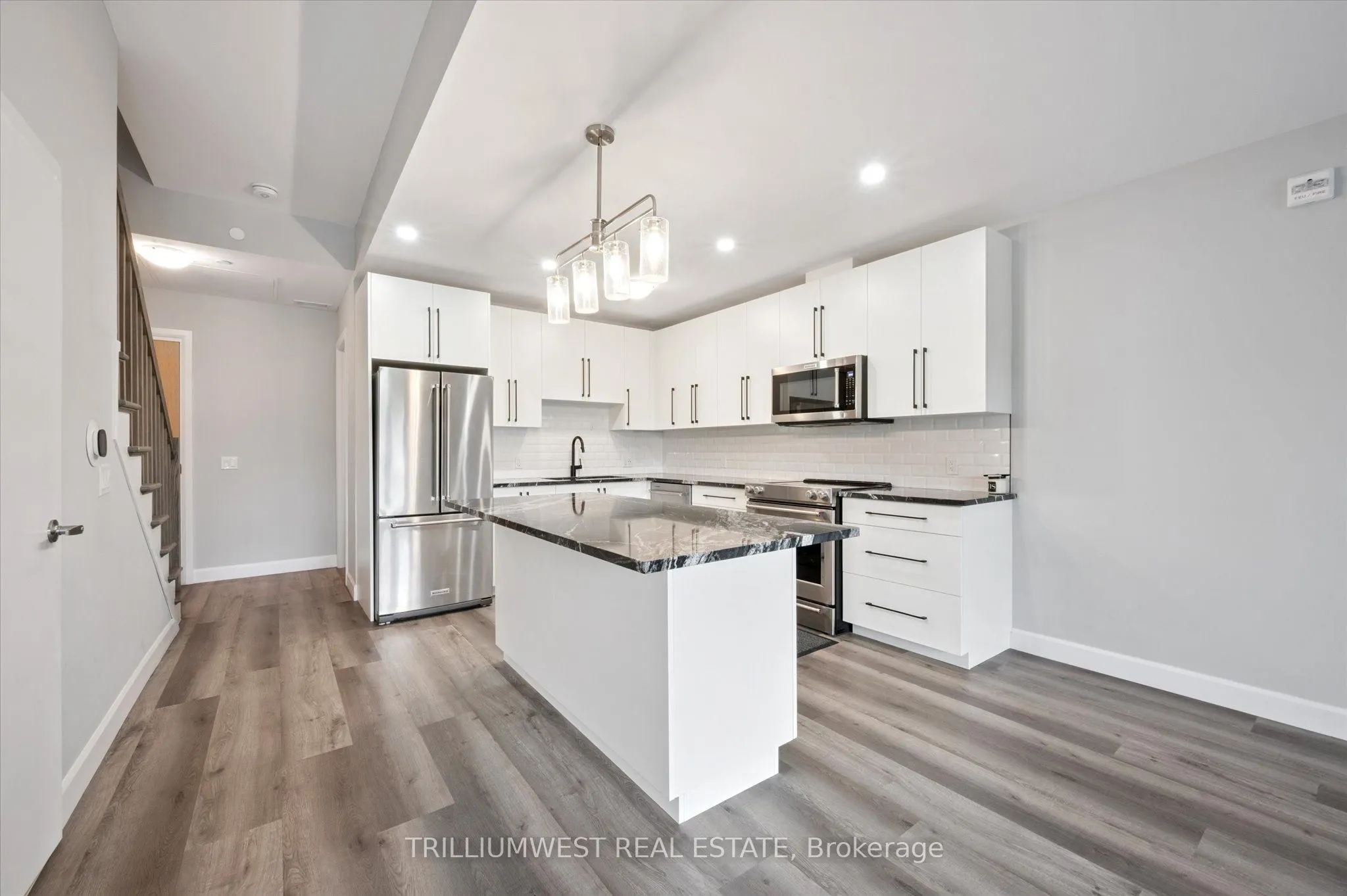 51 David Street, #206