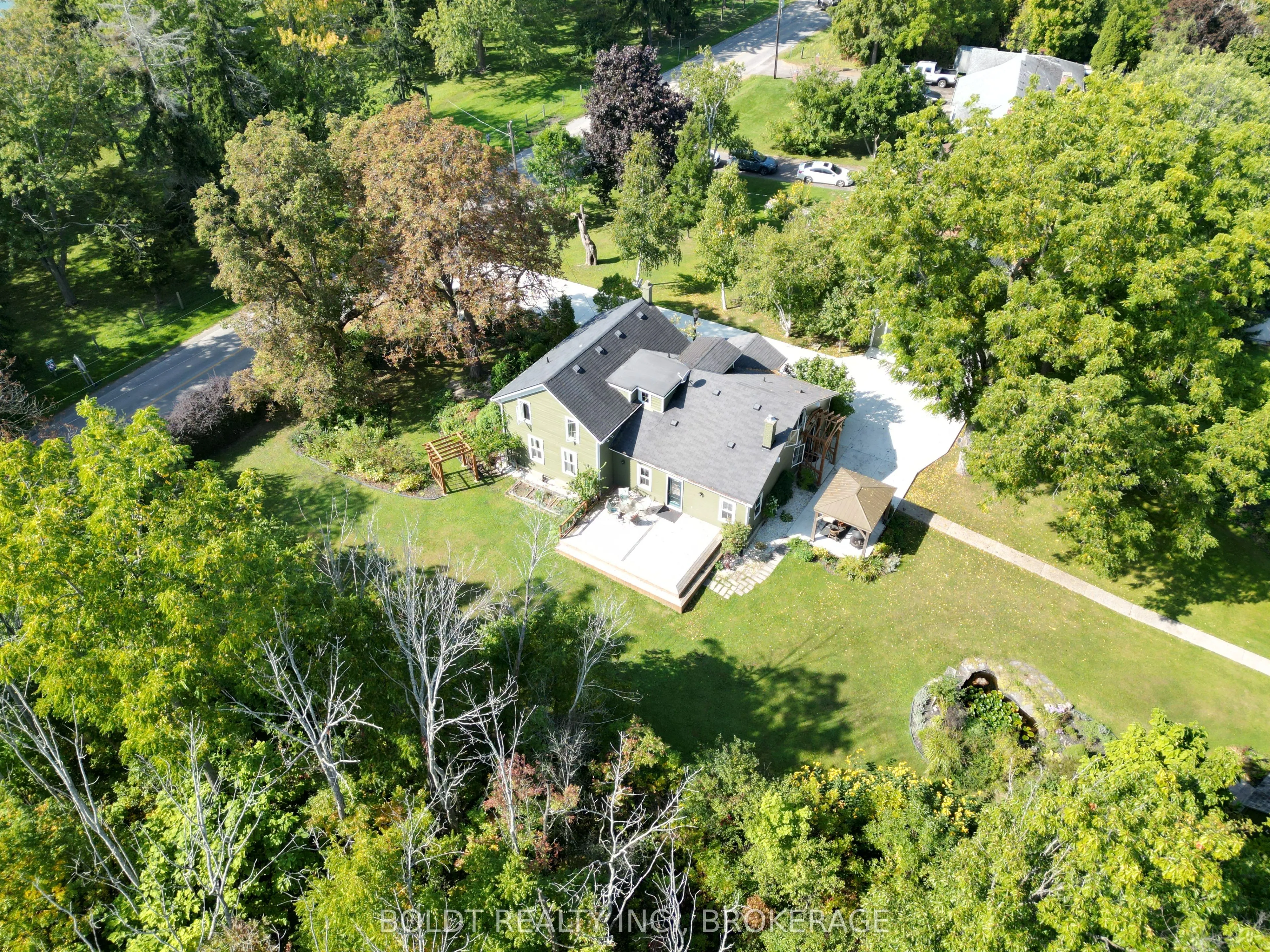 2440 Decew Road