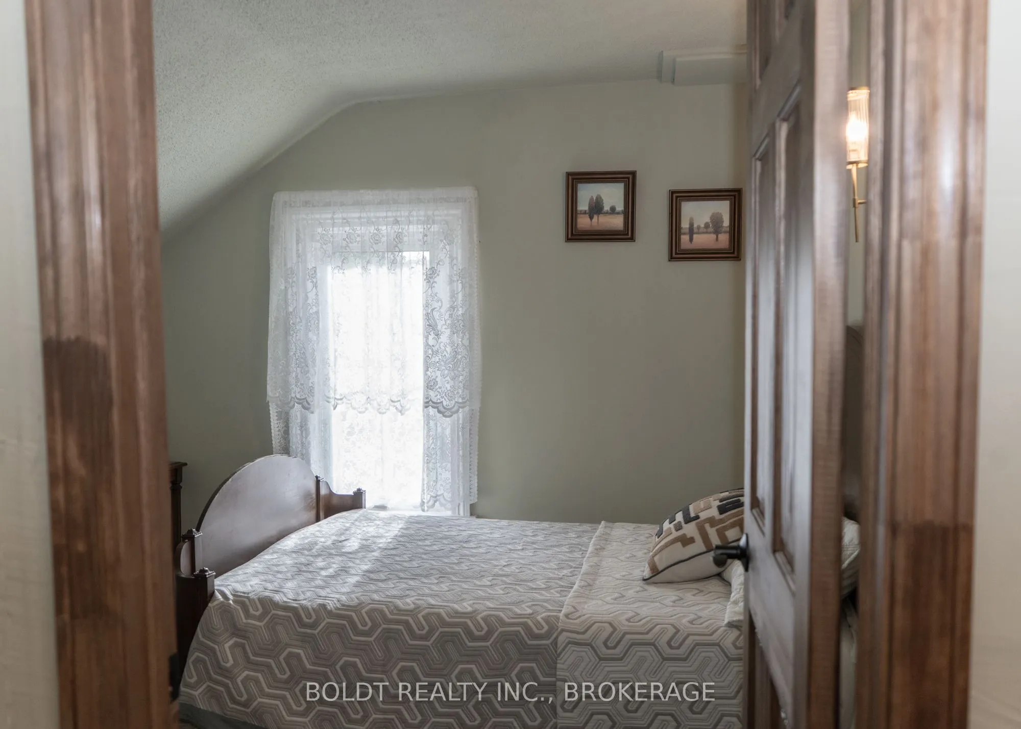2440 Decew Road