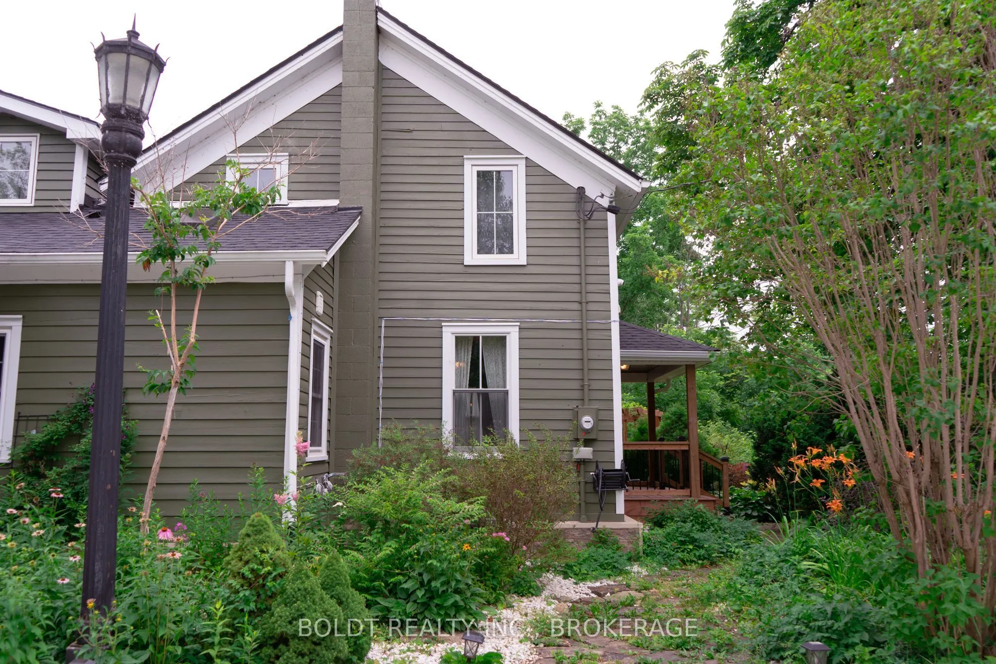 2440 Decew Road