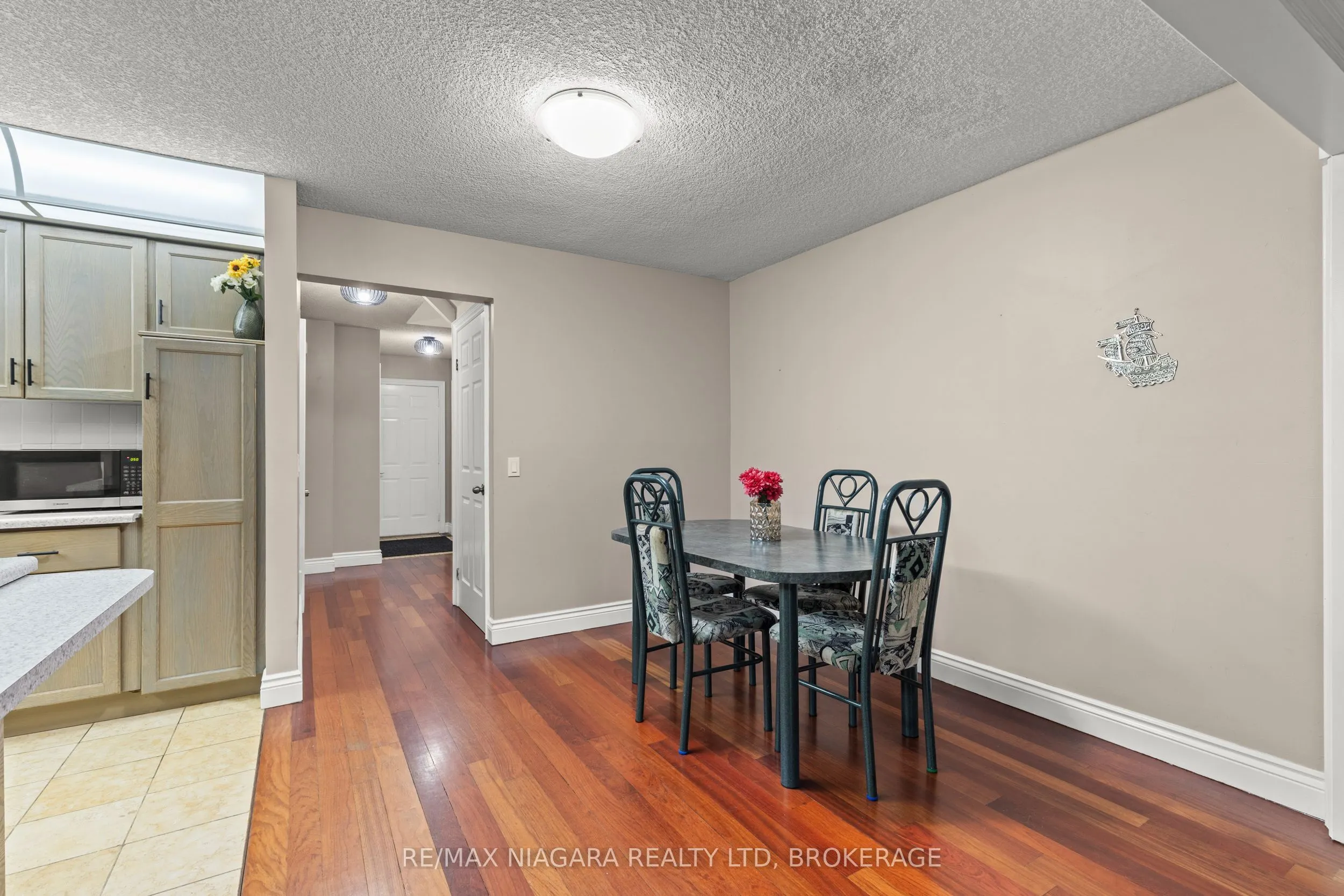 34 Dynasty Avenue, #13