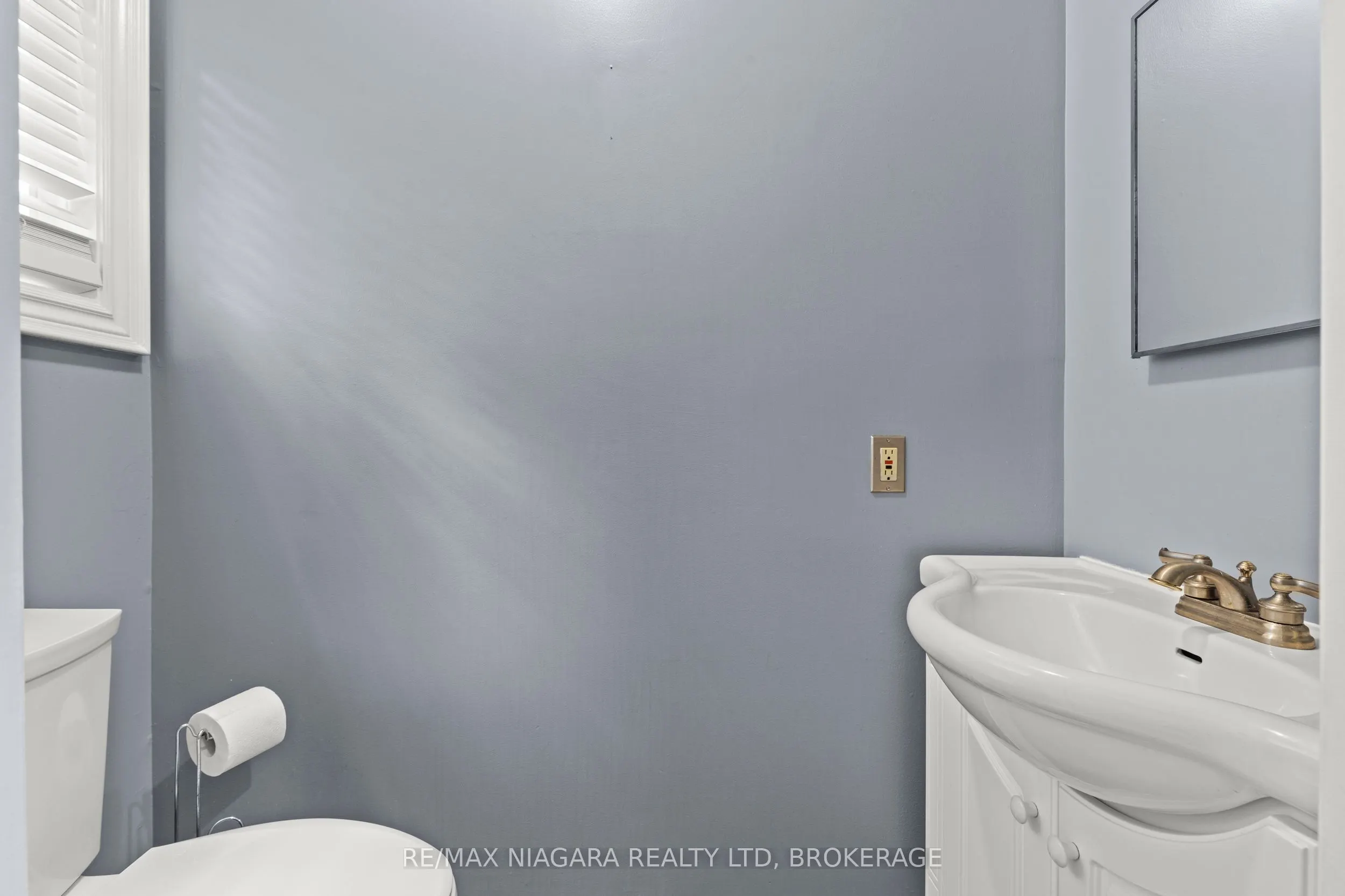 34 Dynasty Avenue, #13