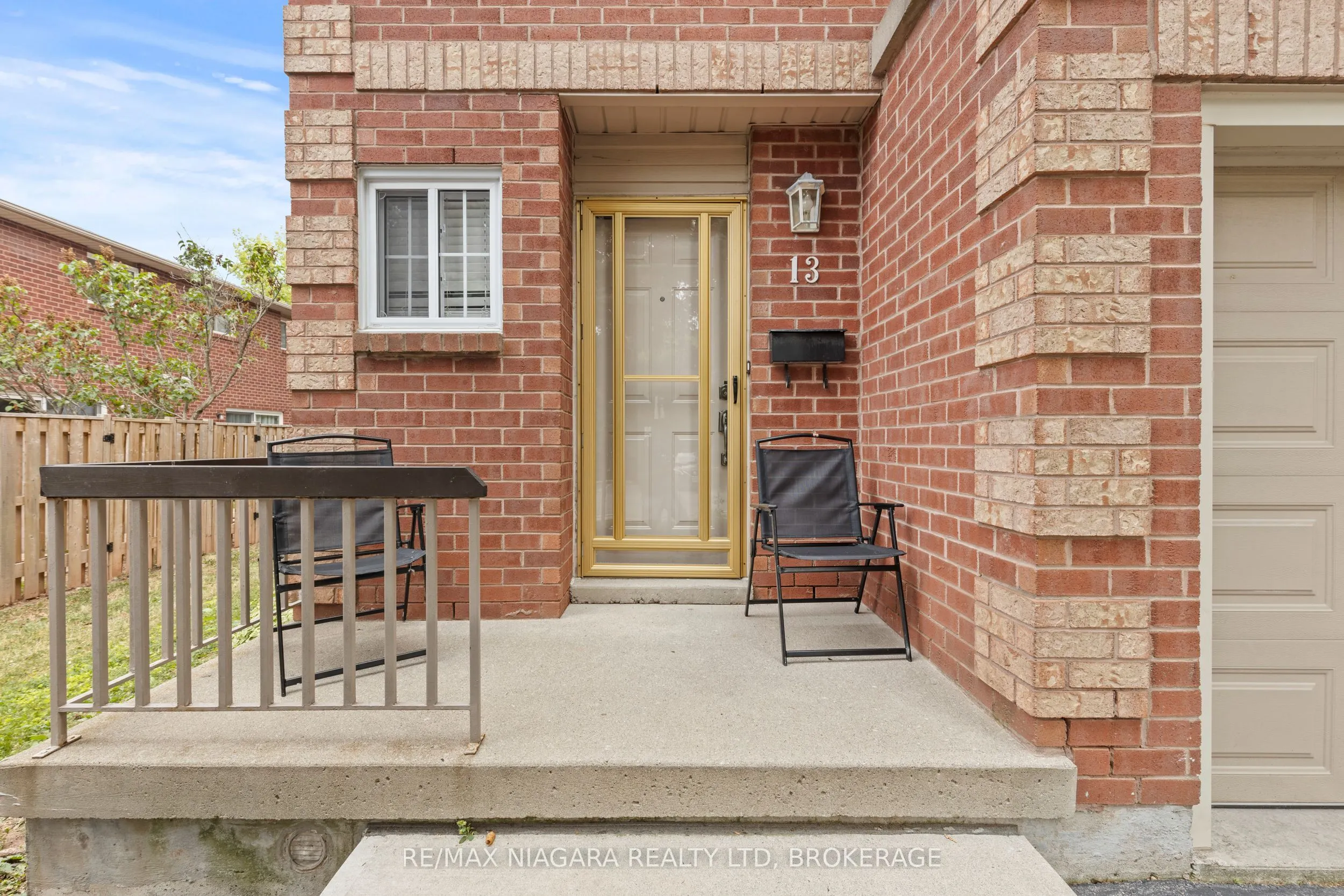34 Dynasty Avenue, #13