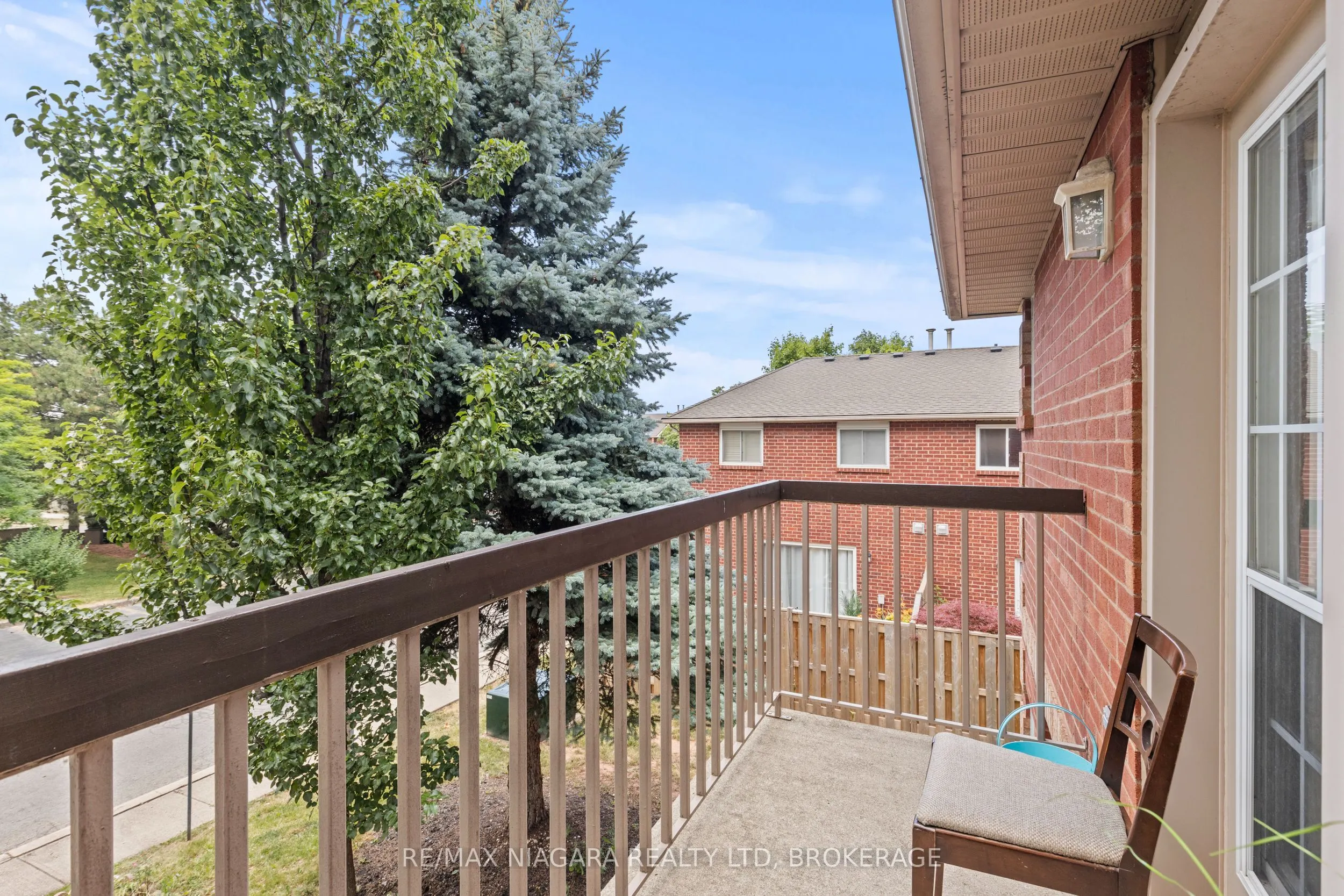 34 Dynasty Avenue, #13