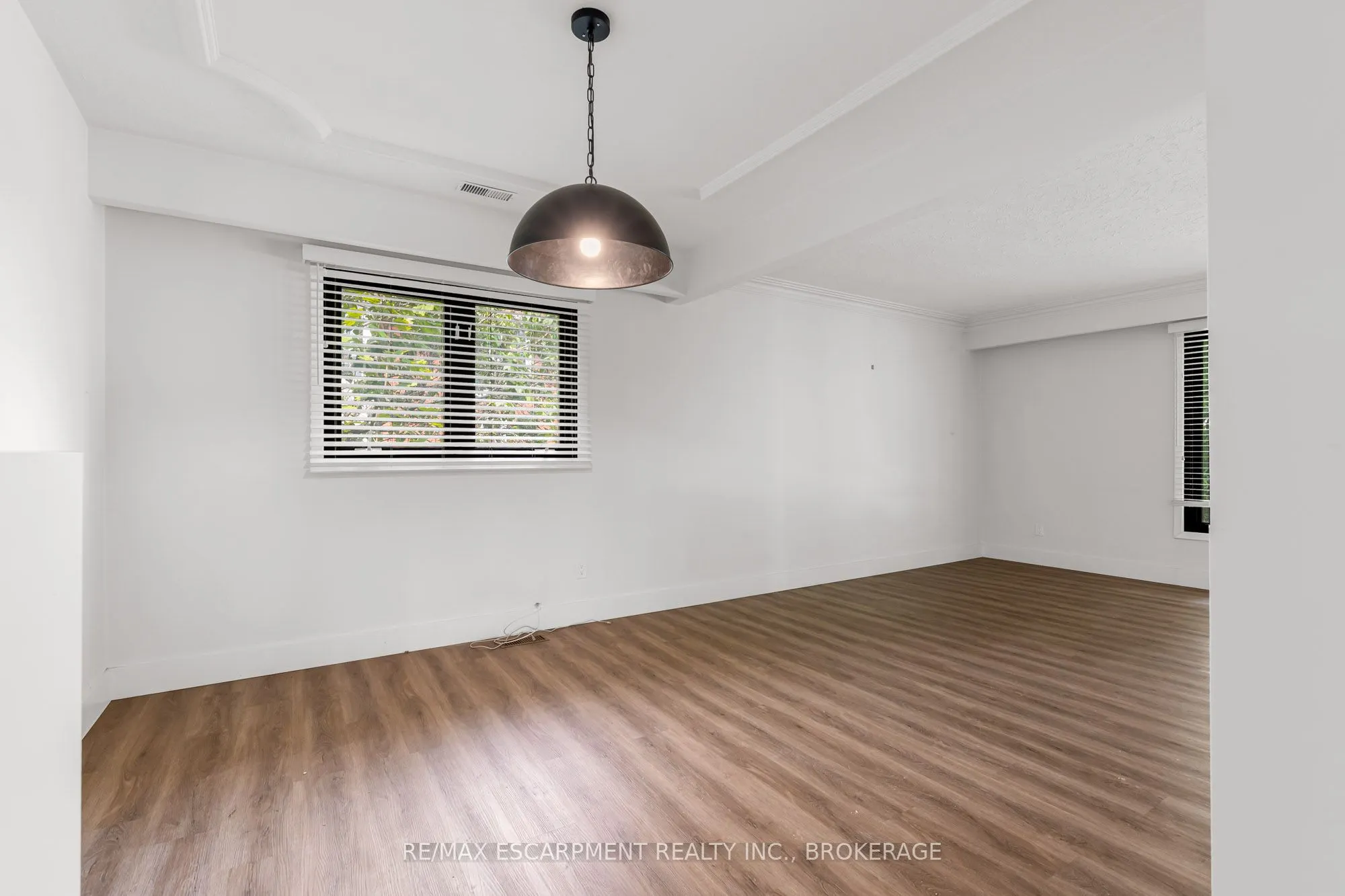 4252 William Street