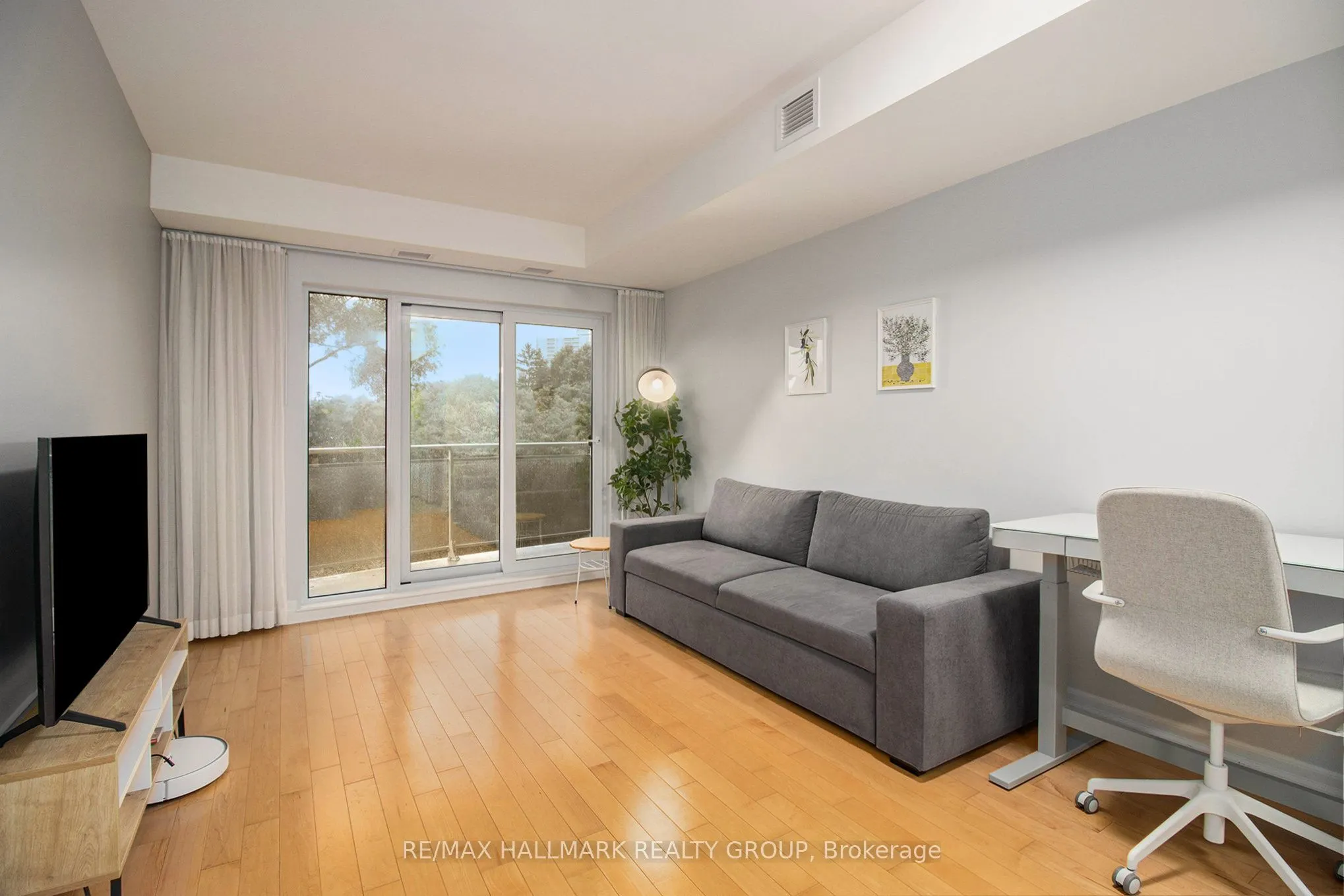 90 LANDRY Street, #310