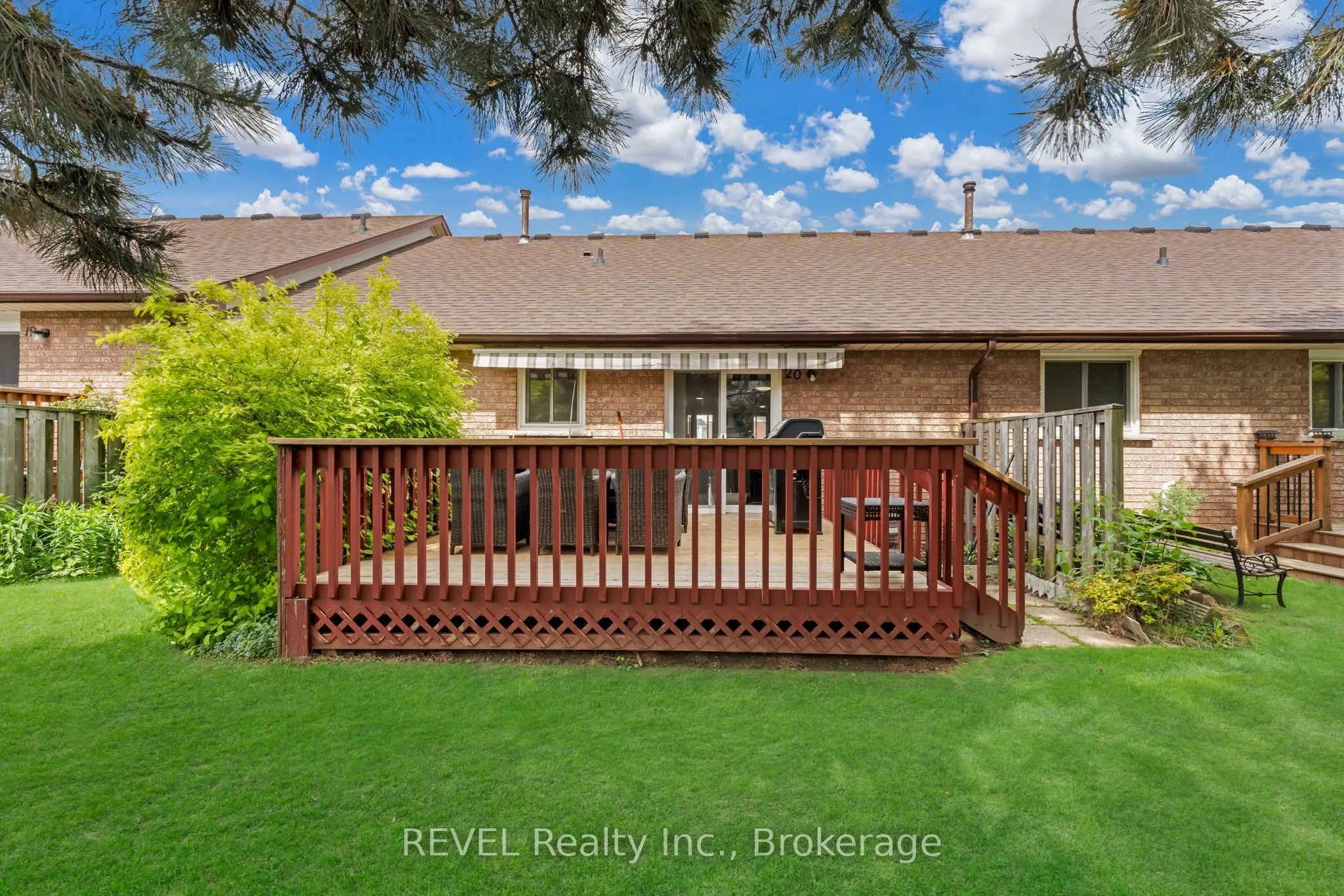 10 Wentworth Drive, #20