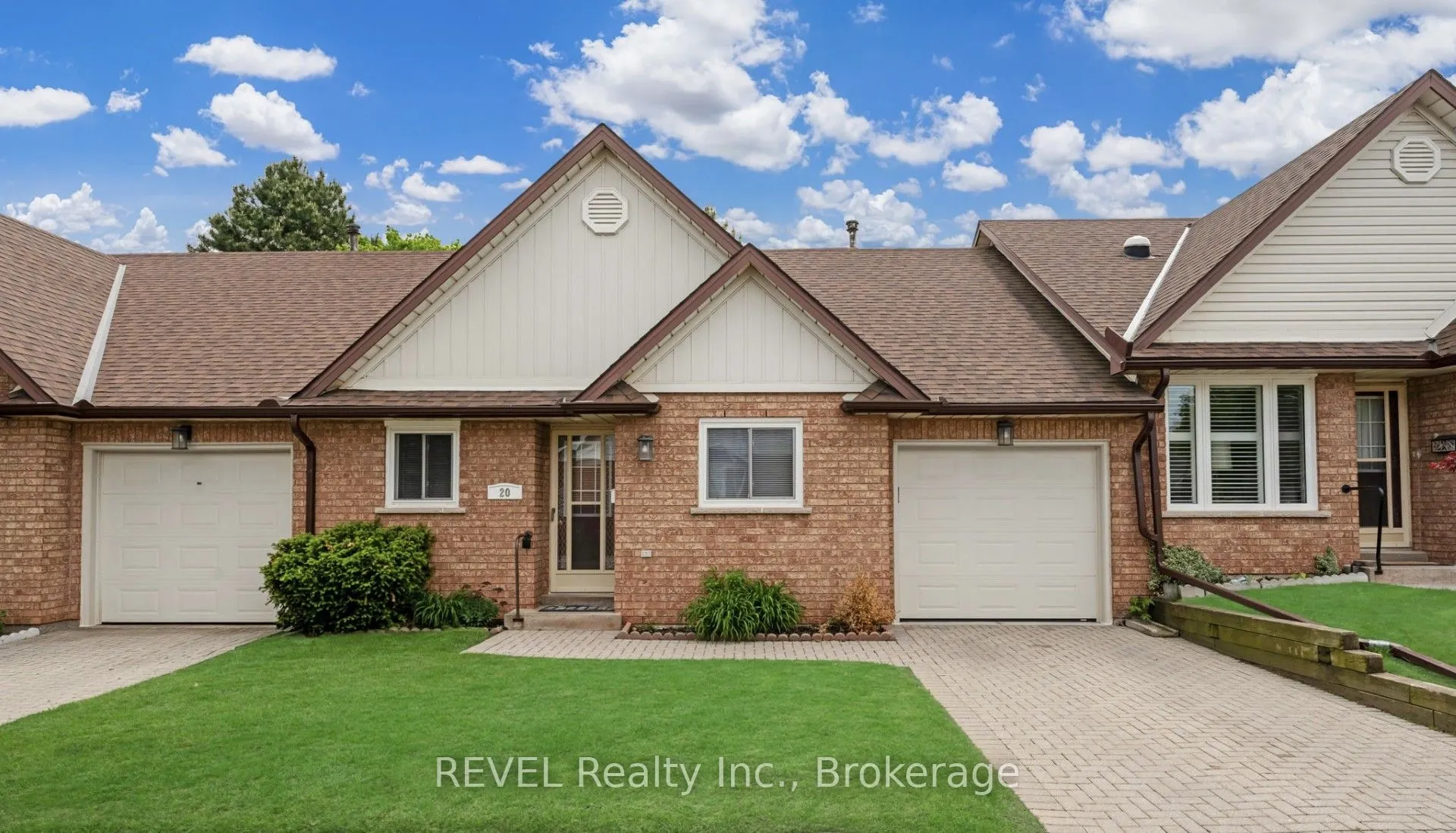 10 Wentworth Drive, #20