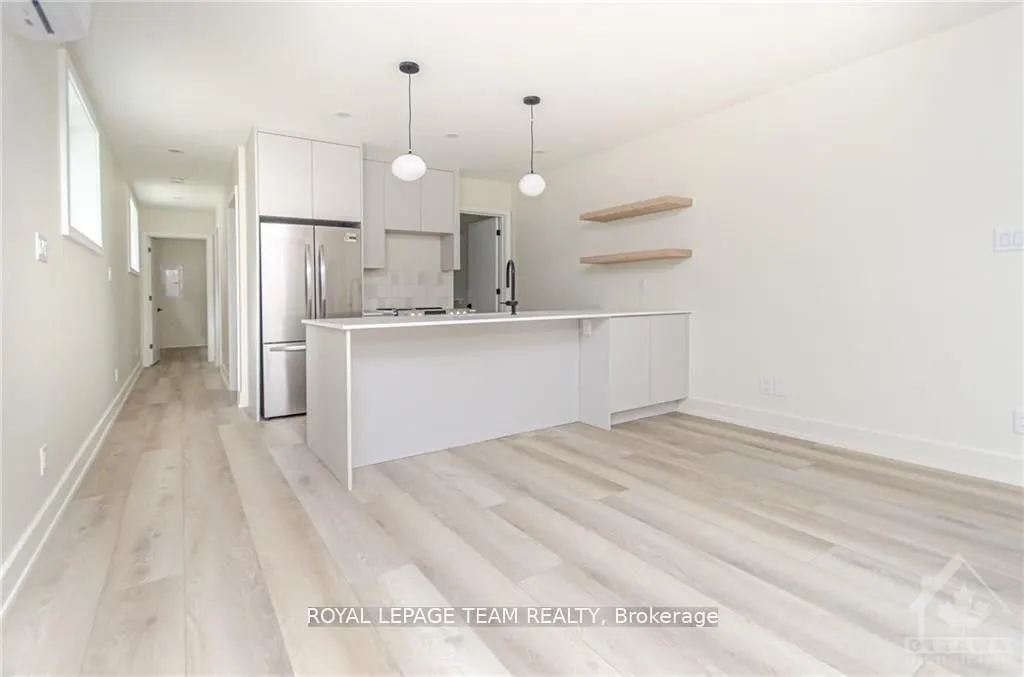 13B FIFTH Avenue, #2
