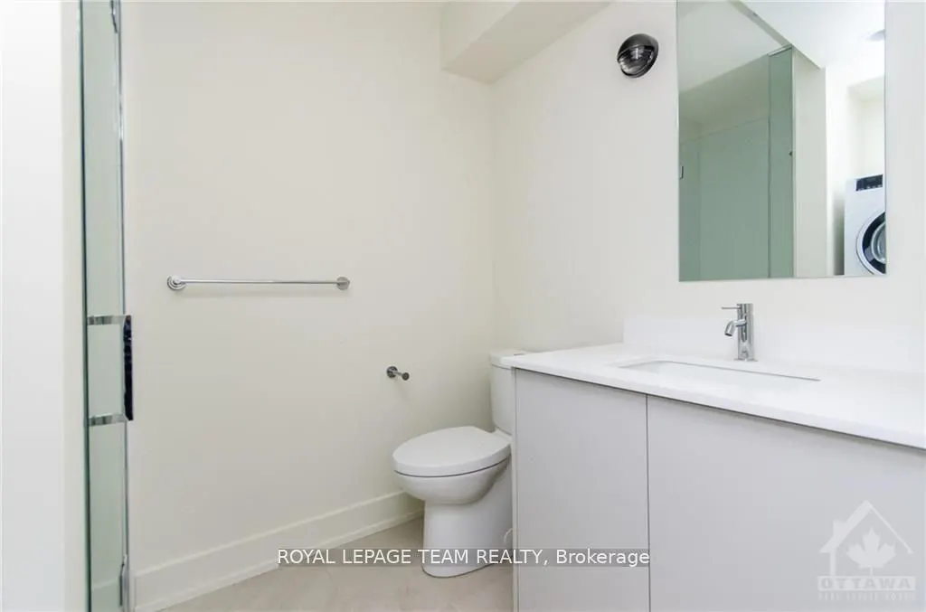 13B FIFTH Avenue, #2