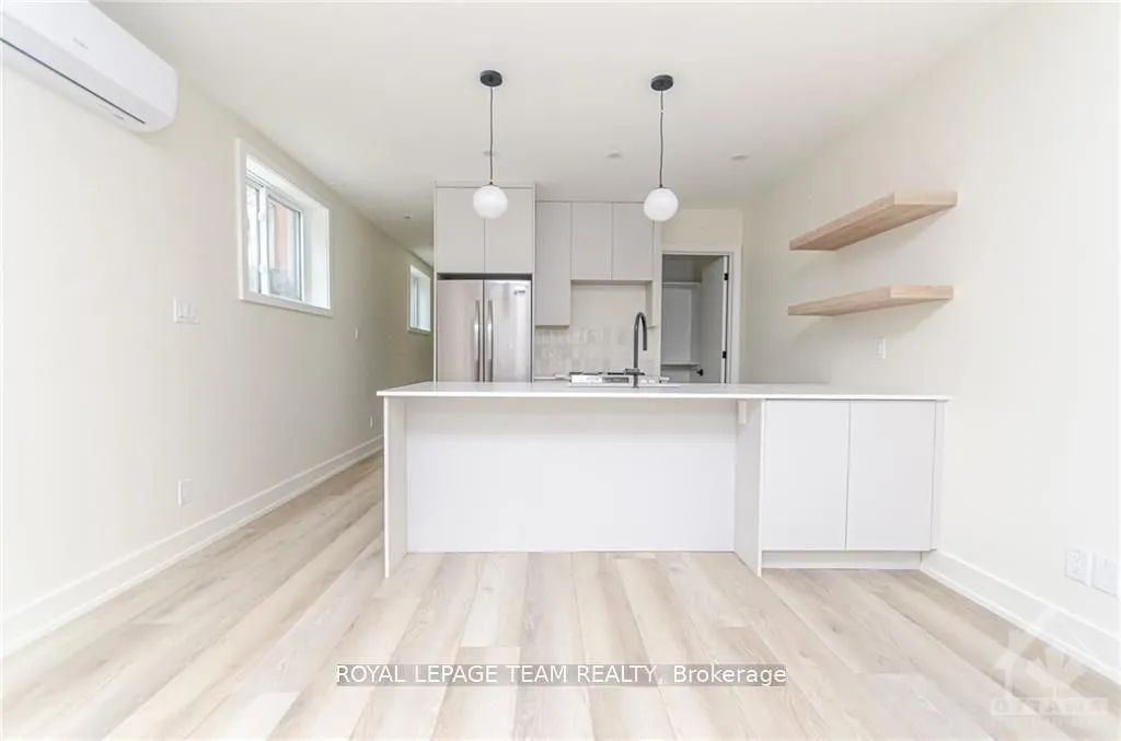 13B FIFTH Avenue, #2