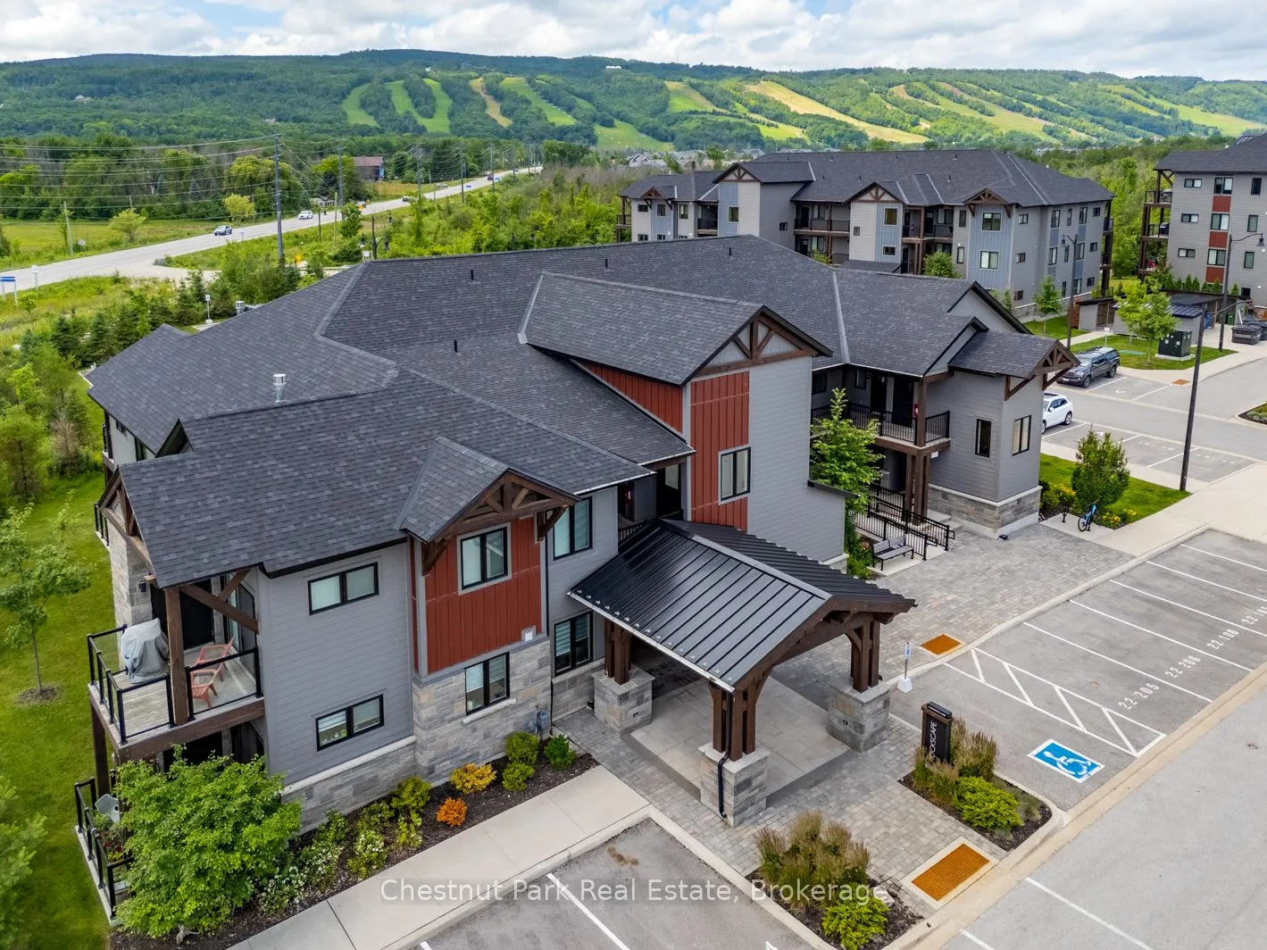 22 Beckwith Lane, #105
