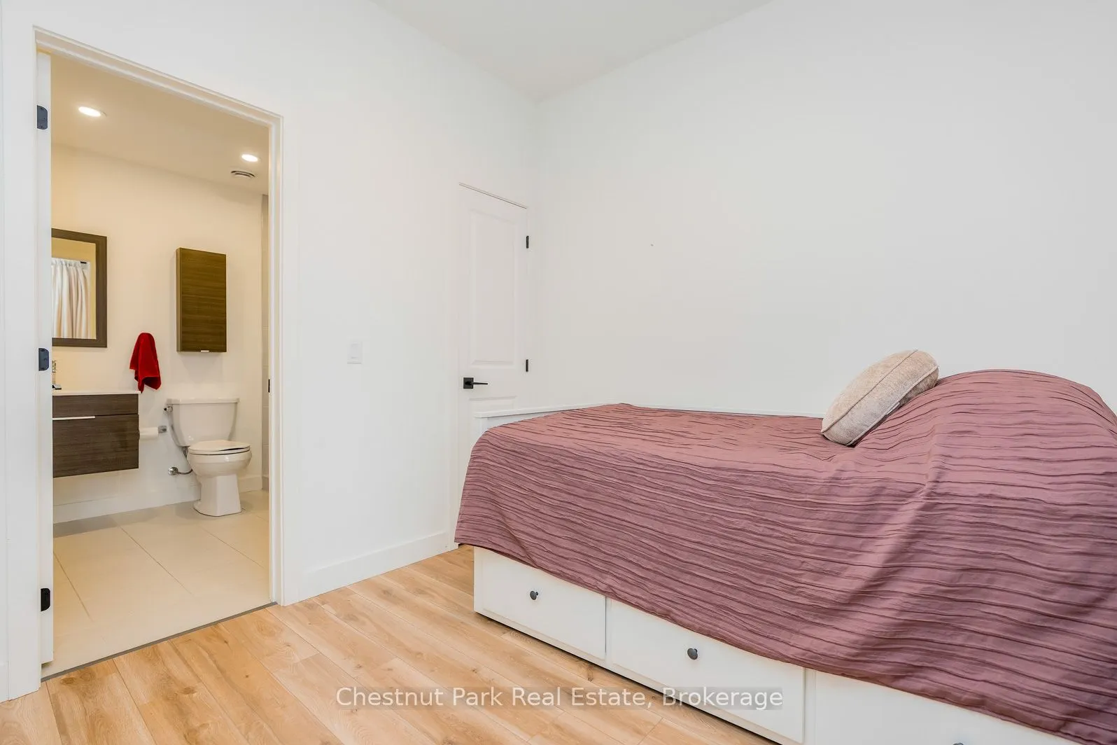 22 Beckwith Lane, #105