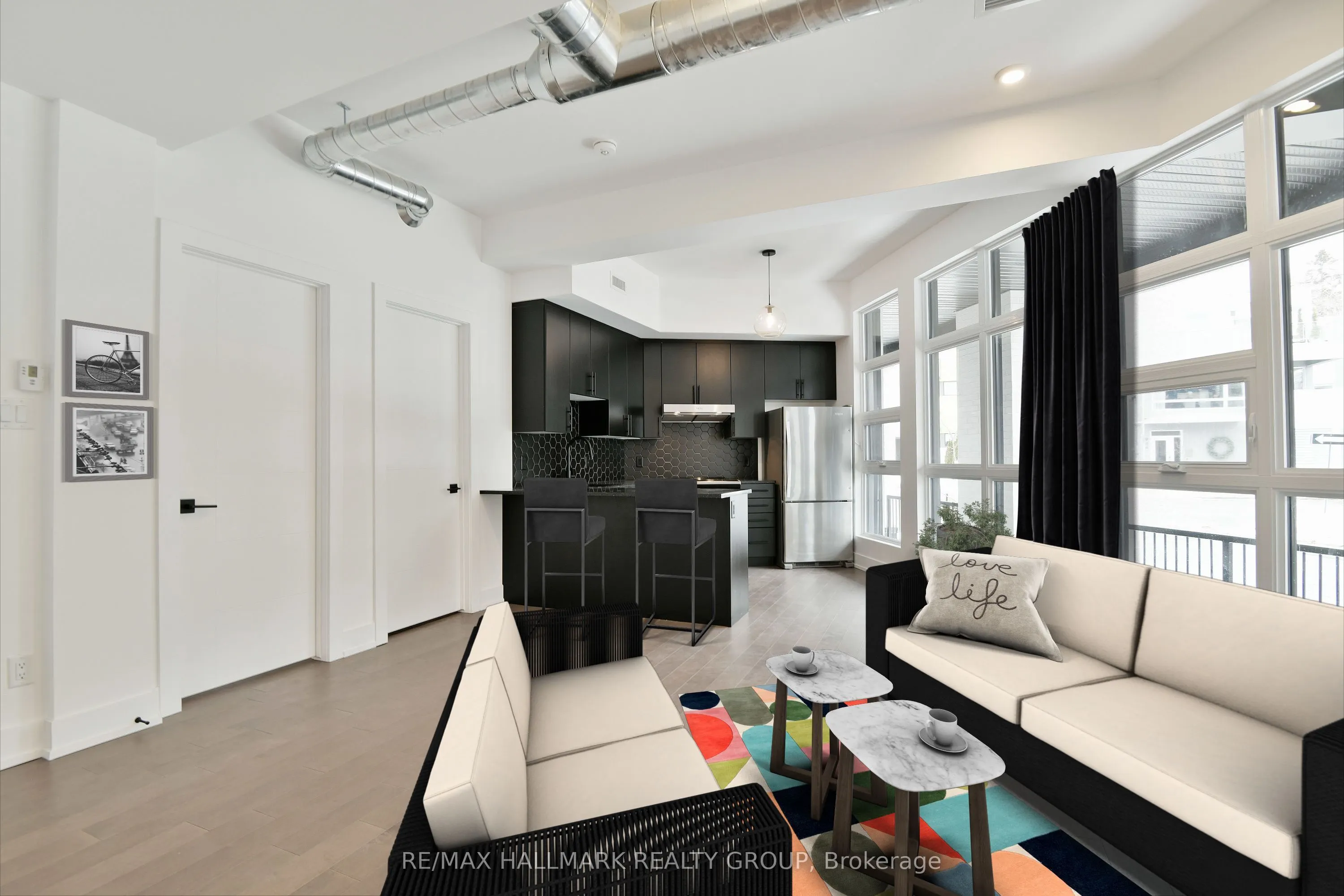 101 PINHEY Street, #103