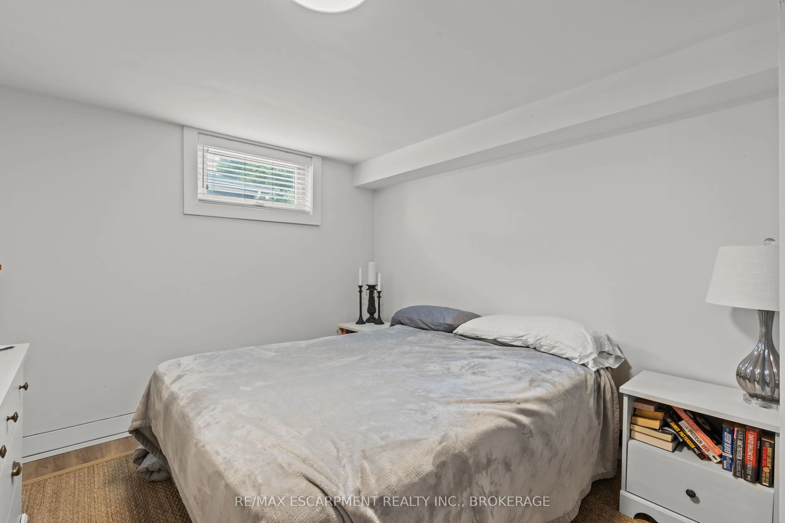 4250 William Street