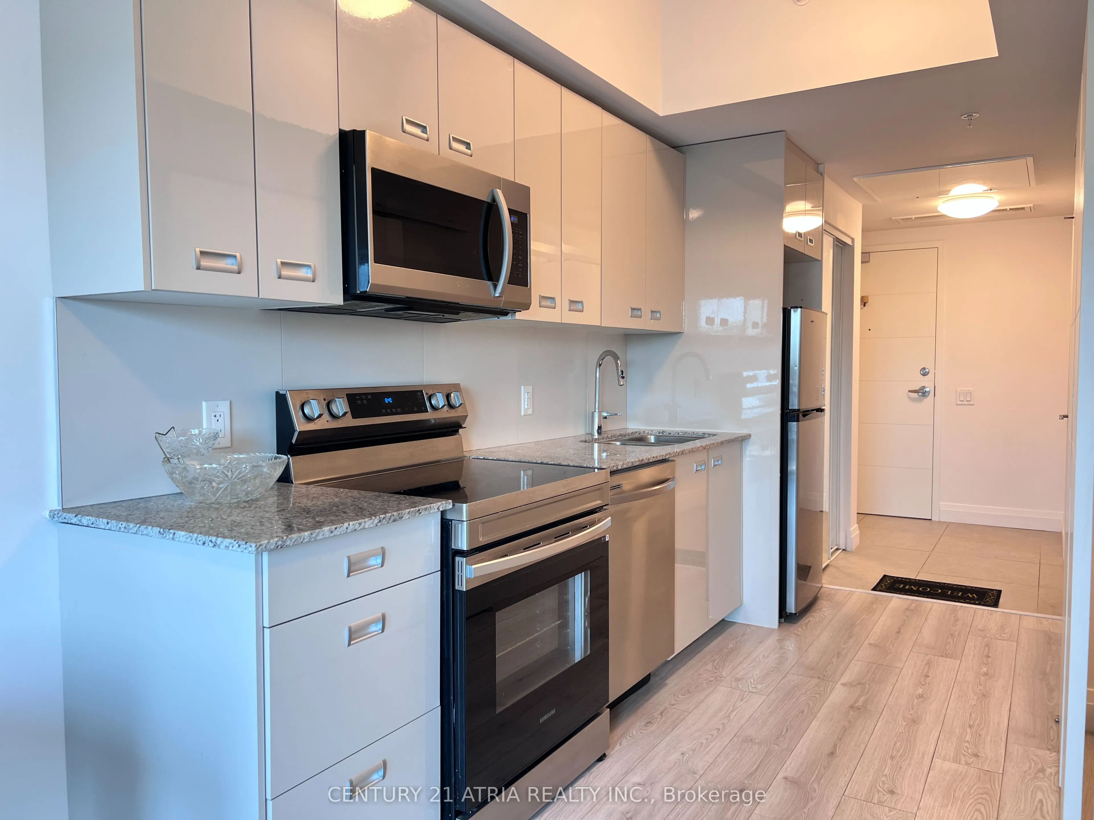 652 Princess Street, #411