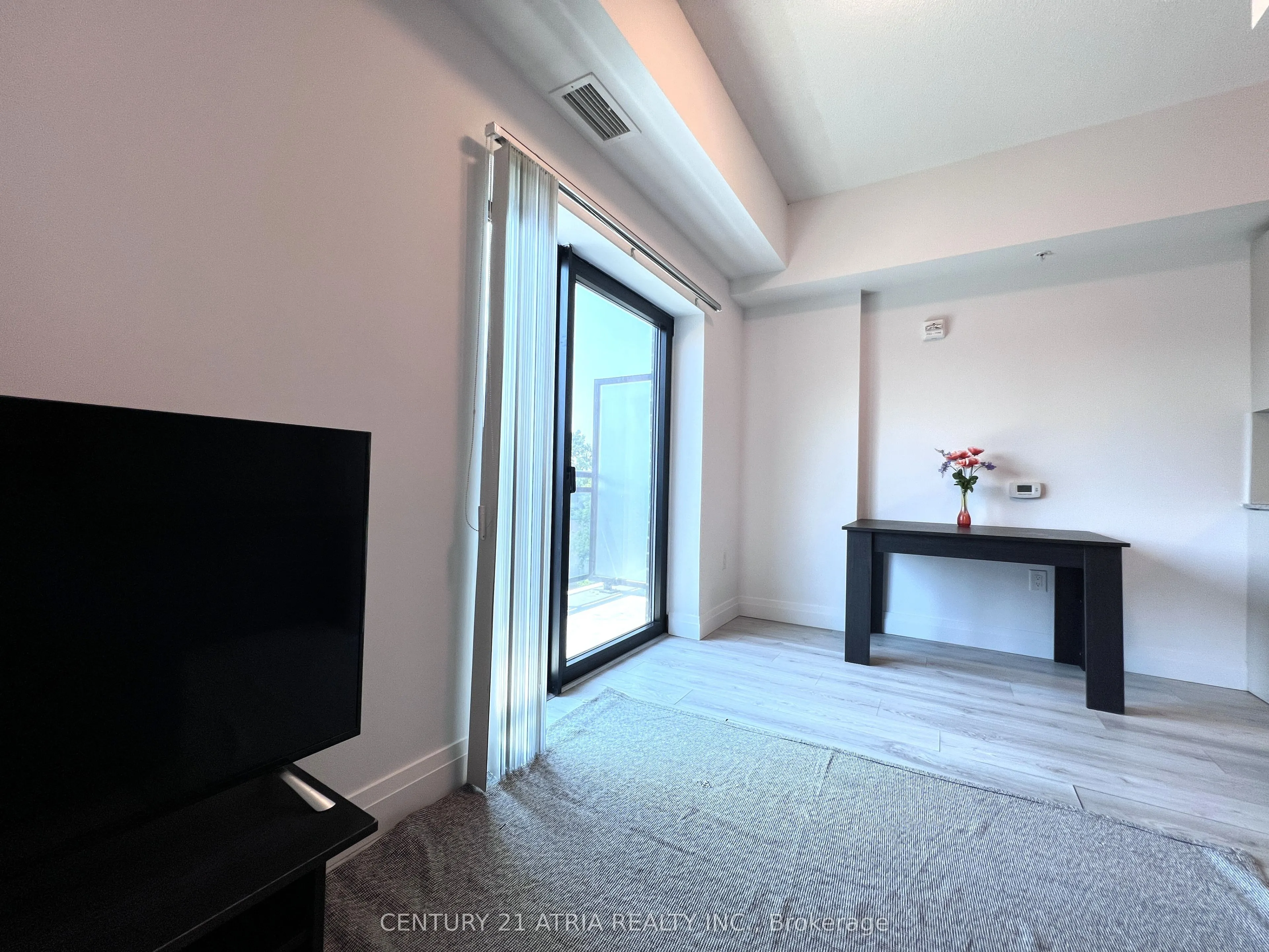 652 Princess Street, #411